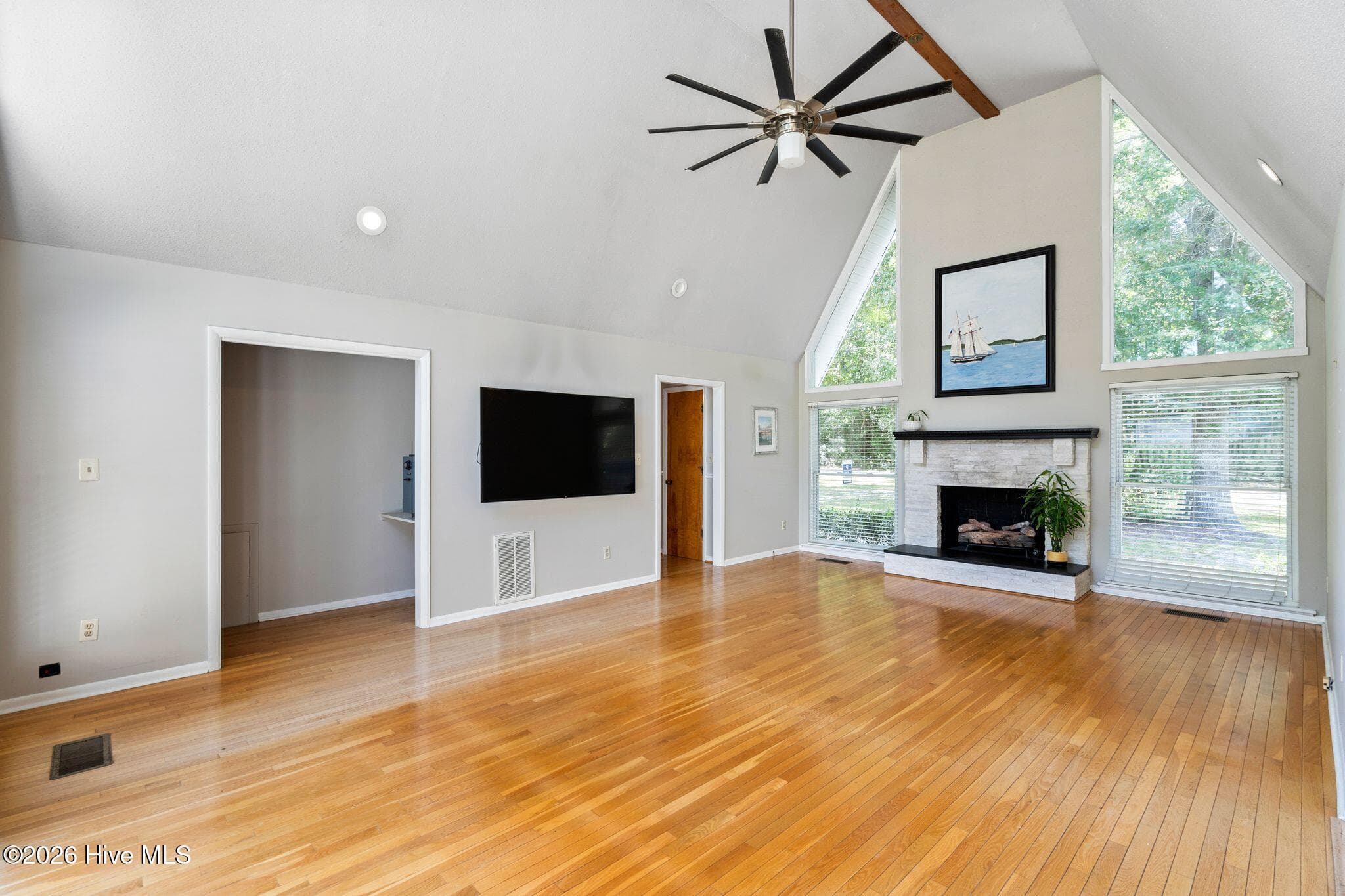 Single Family Residence at 220 Brockway Road, Wilmington, NC 28411, photo 14 of 97