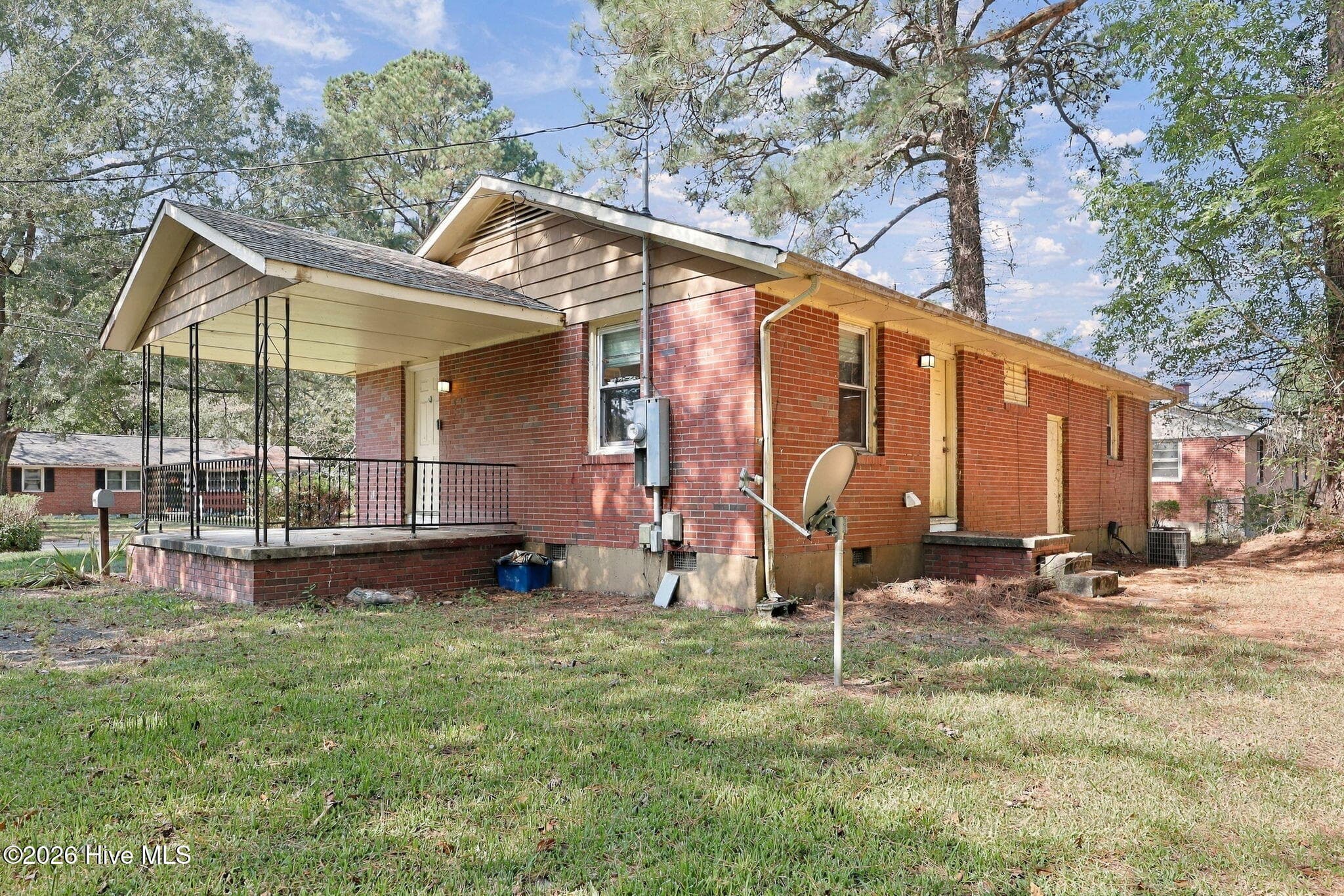 Single Family Residence at 125 Kitt Drive, Jacksonville, NC 28540, Jacksonville, photo 4 of 39