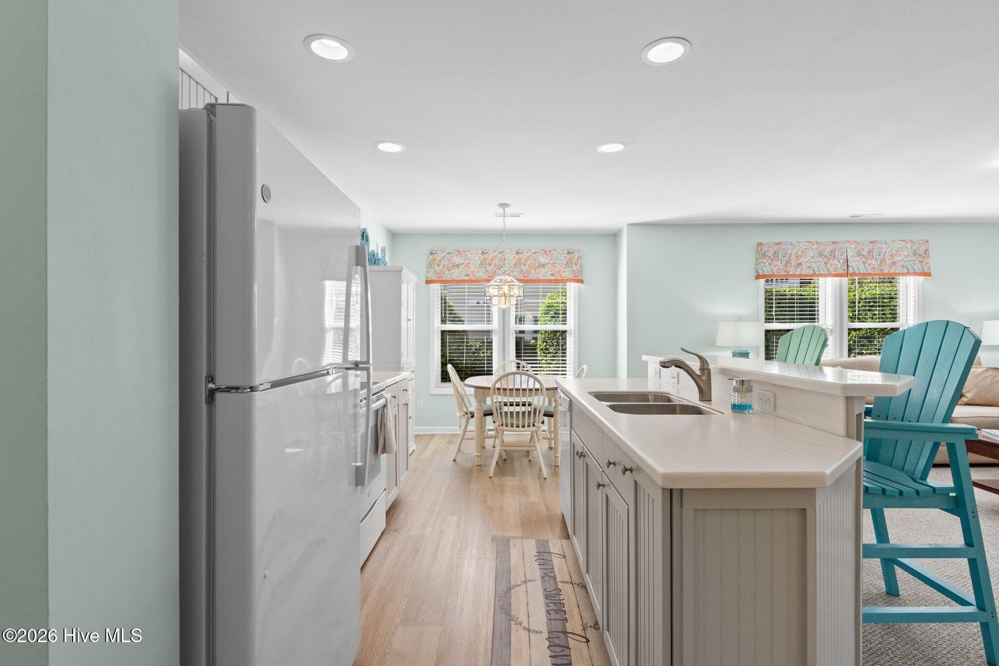 Bar height counter can hold 2-3 stools - 3350 Club Villas Drive # 801, Southport, NC 28461, Southport