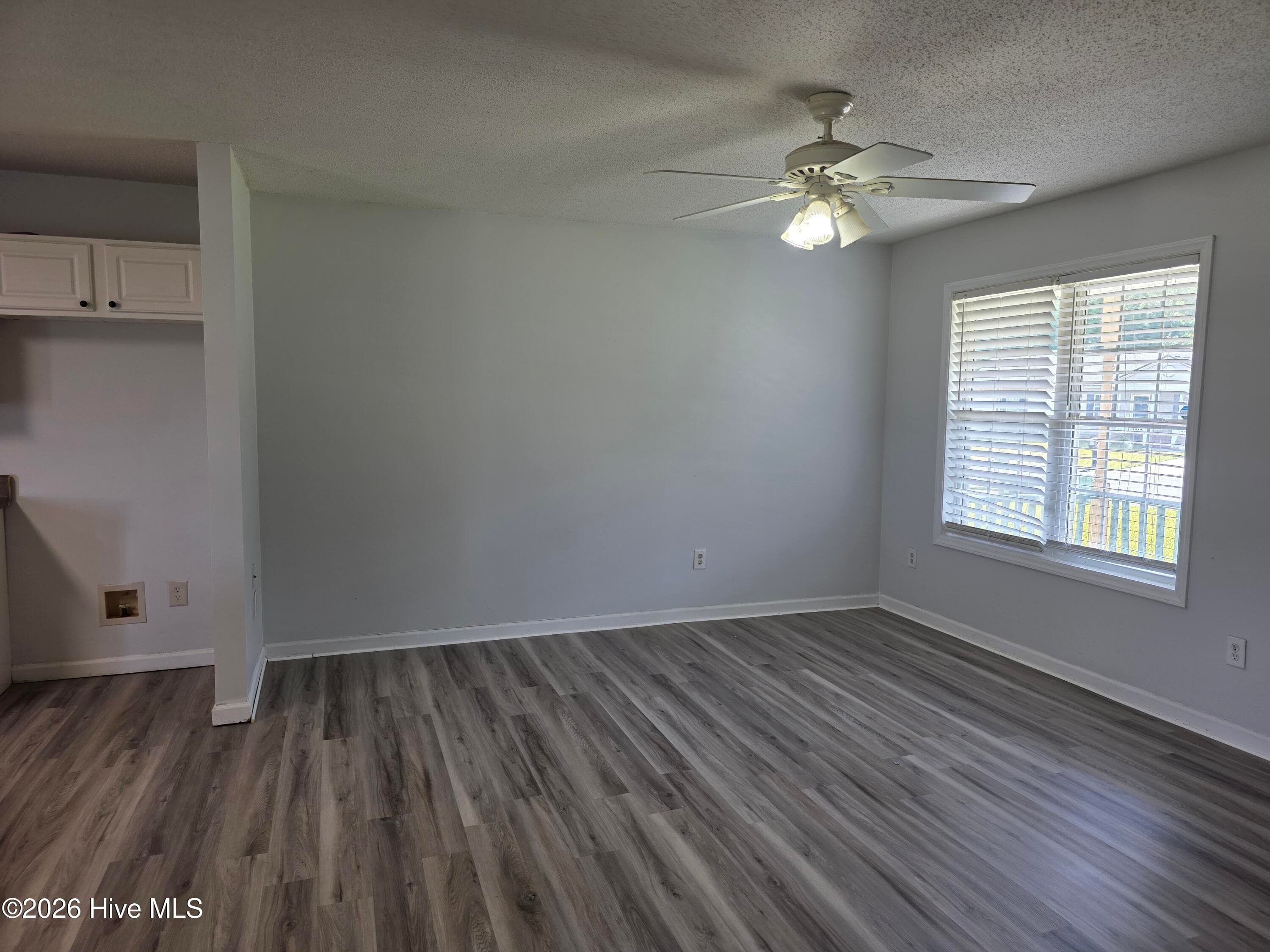 Single Family Residence at 303 Olive Branch Boulevard, Grifton, NC 28530, photo 2 of 30