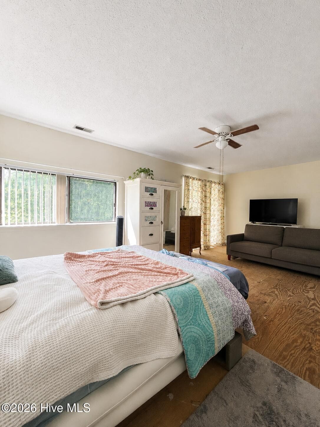 Townhouse at 117 Quarterdeck Townes, New Bern, NC 28562, New Bern, photo 10 of 22