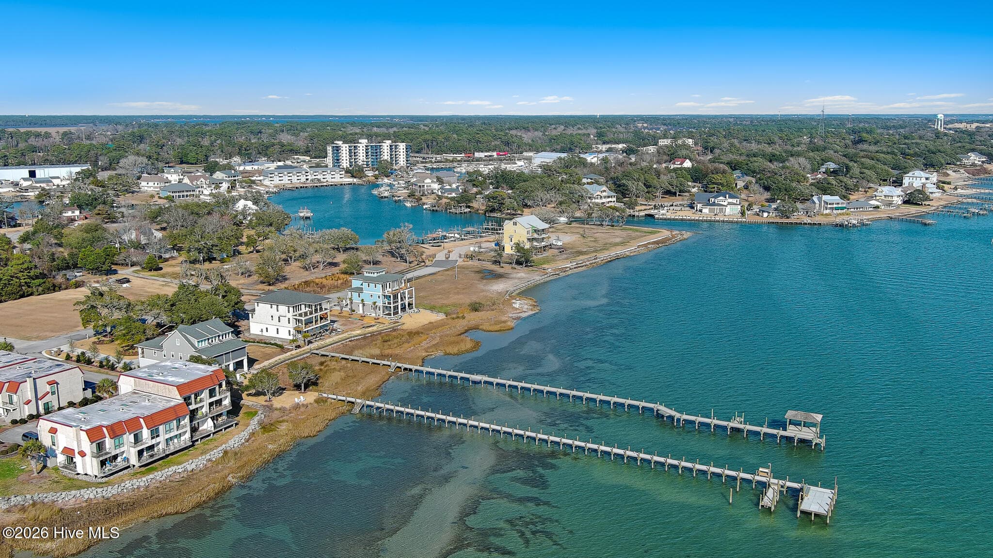 4729 S Shore Drive, Morehead City, NC 28557