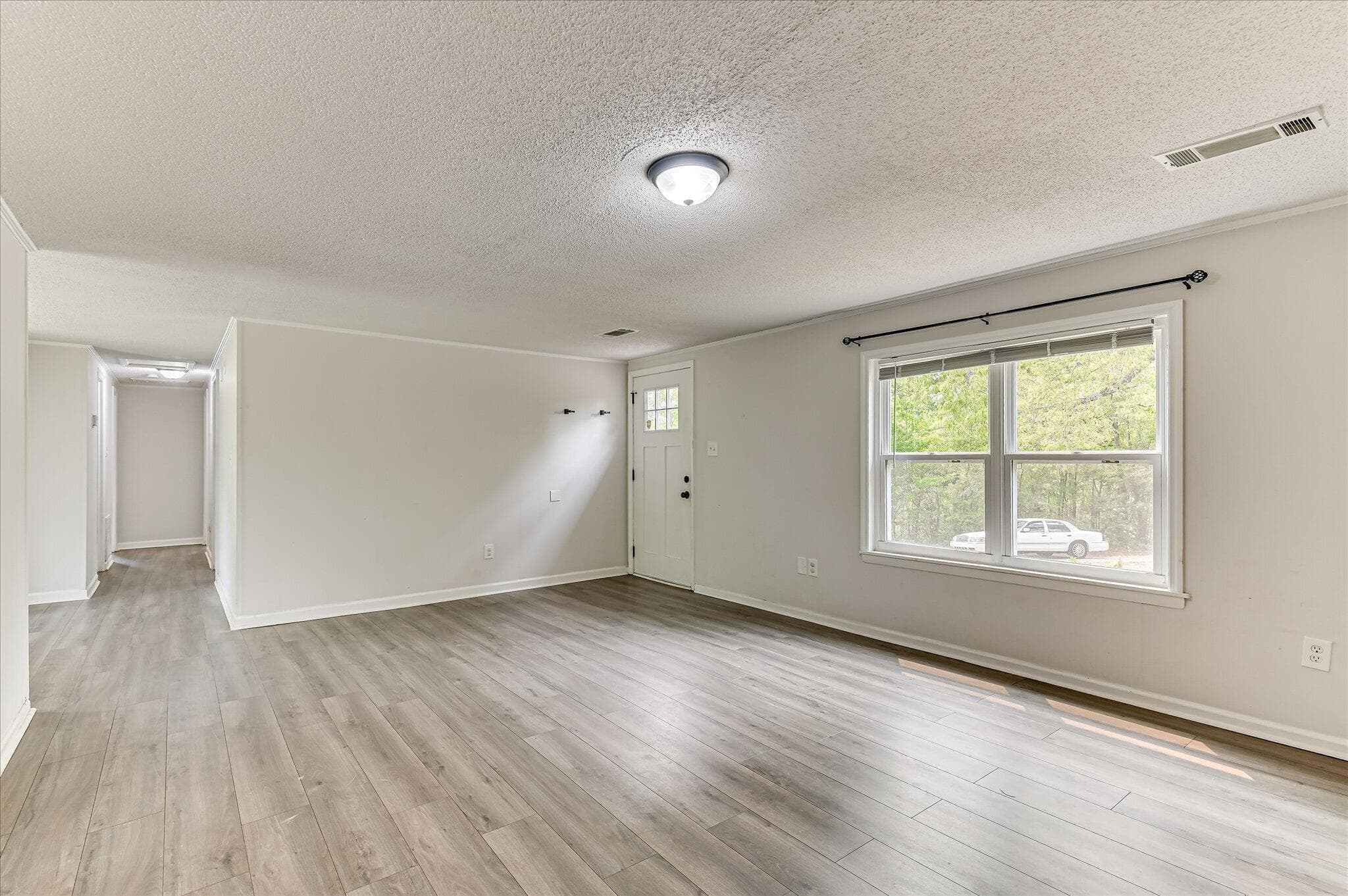 Large Family Room - 3616 Morgan Road, Hephzibah, GA 30815