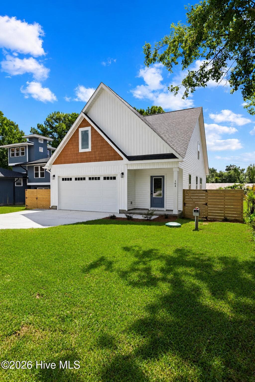 Single Family Residence at 164 Bahama Drive, Hampstead, NC 28443, photo 29 of 103