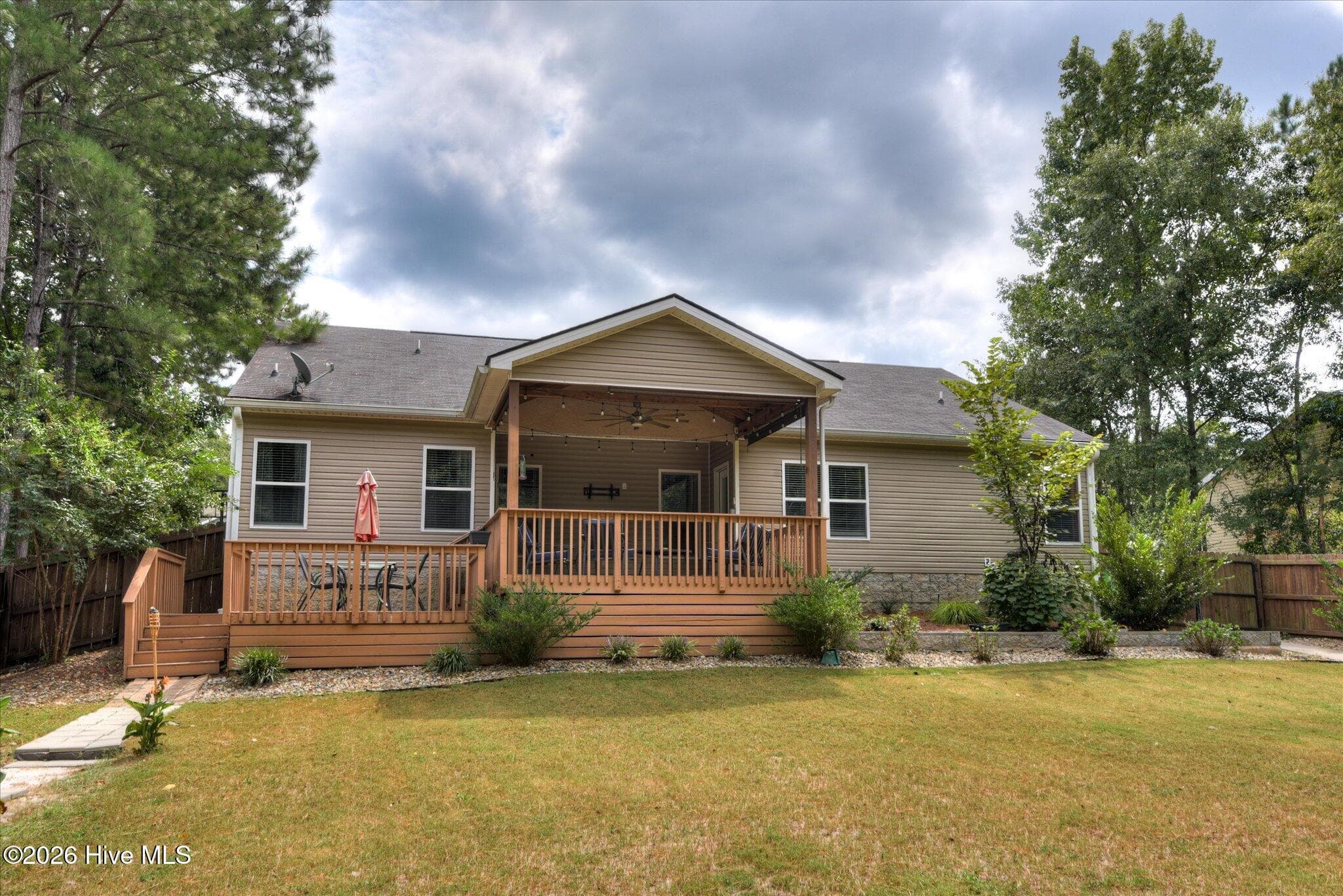 Single Family Residence at 355 Foxchase Circle, North Augusta, SC 29860, photo 37 of 50
