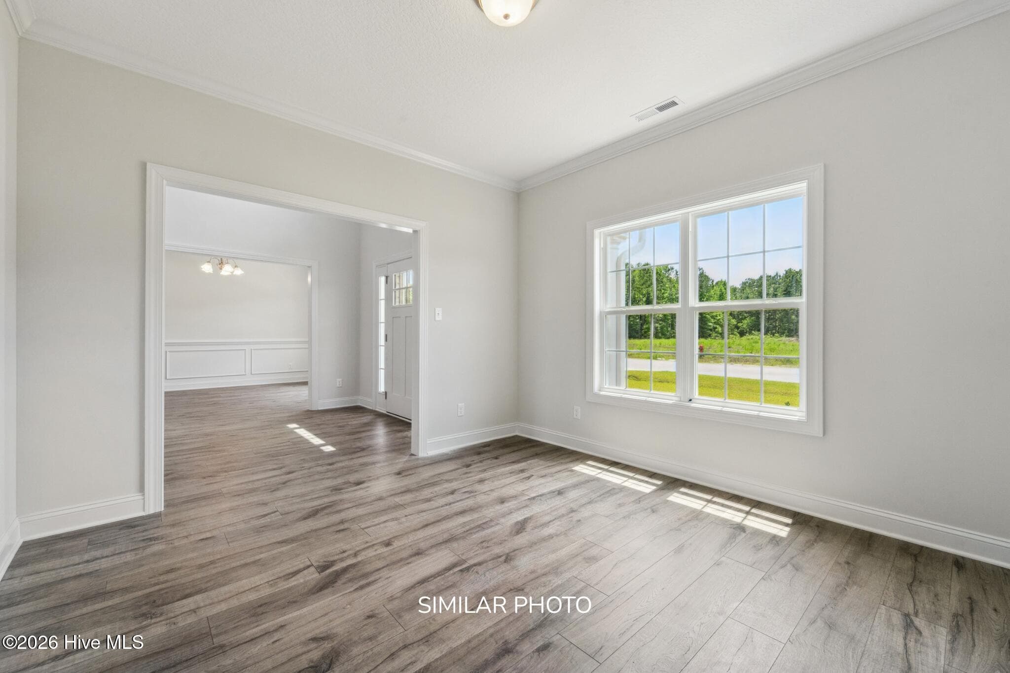 Single Family Residence at 703 Atlantic Coast Lane, Jacksonville, NC 28546, photo 7 of 37