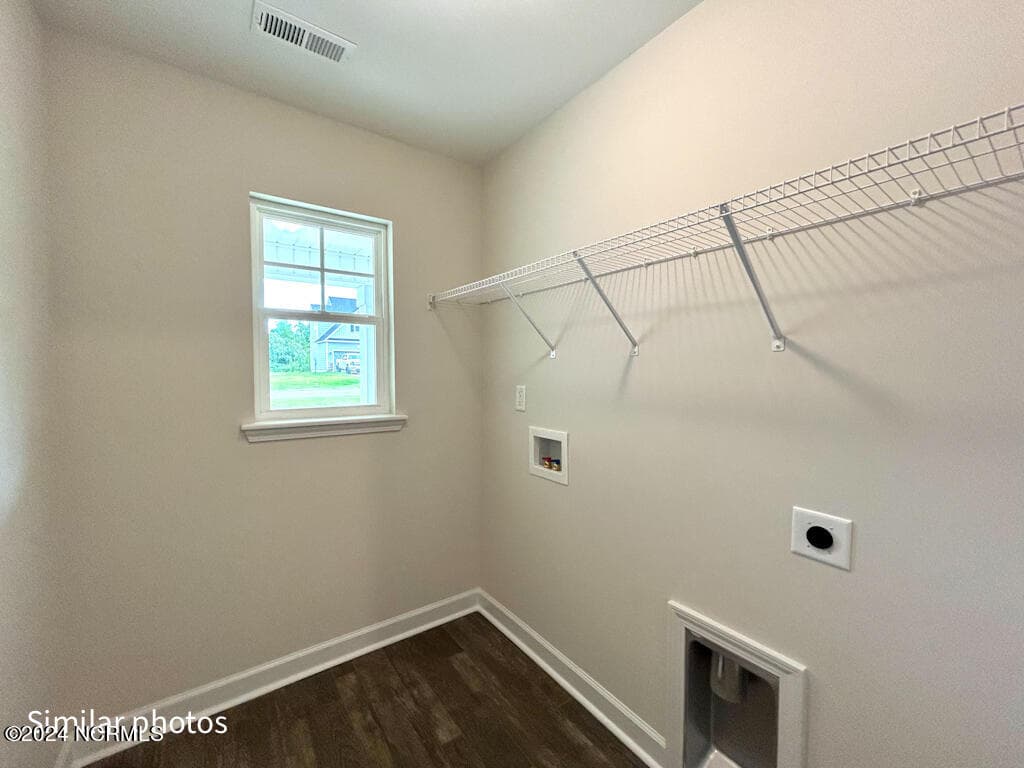 Single Family Residence at 511 Large Oak Drive, Hubert, NC 28539, photo 46 of 55