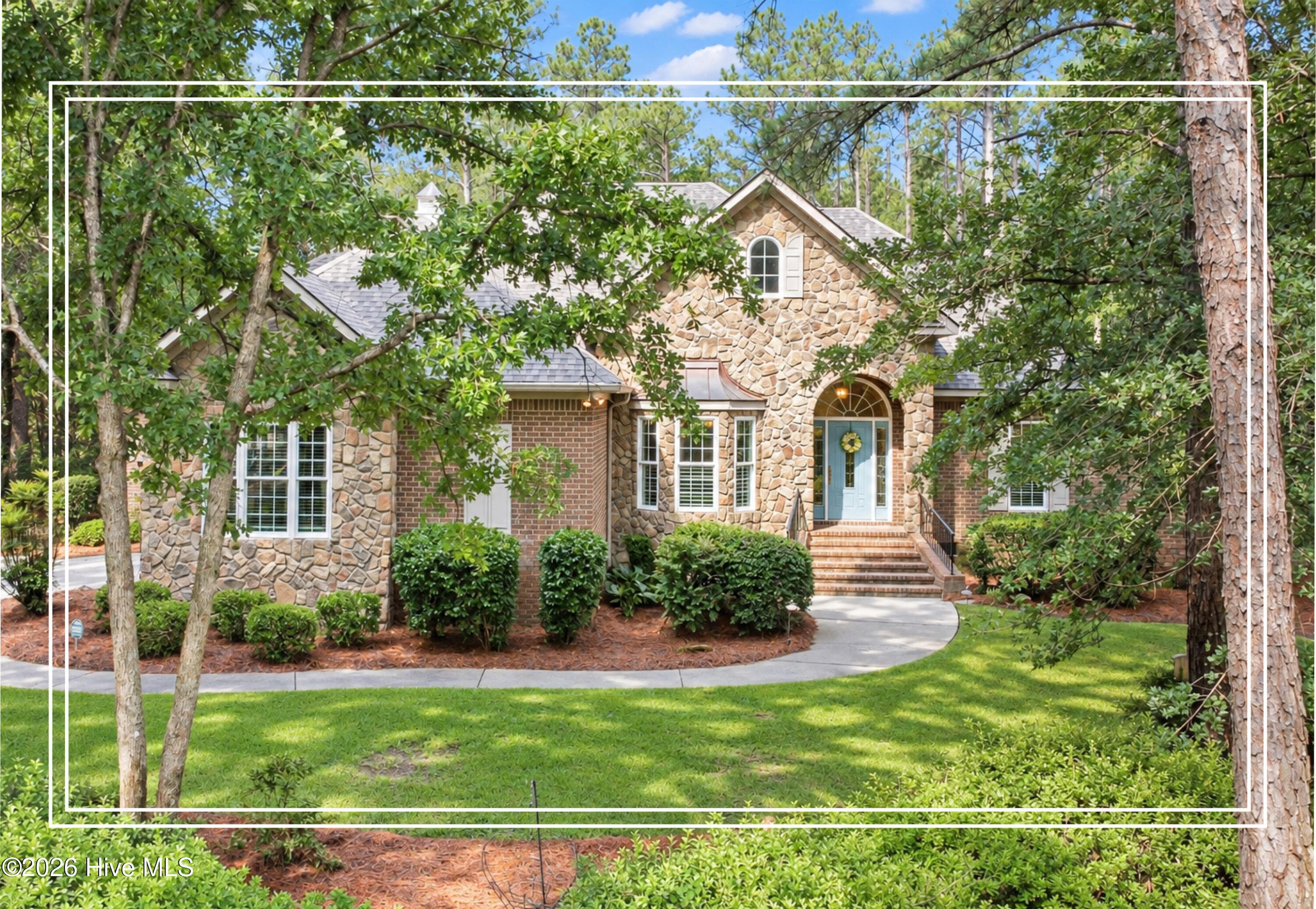 Single Family Residence at 2208 Cardigan Drive, Aiken, SC 29803, photo 2 of 67