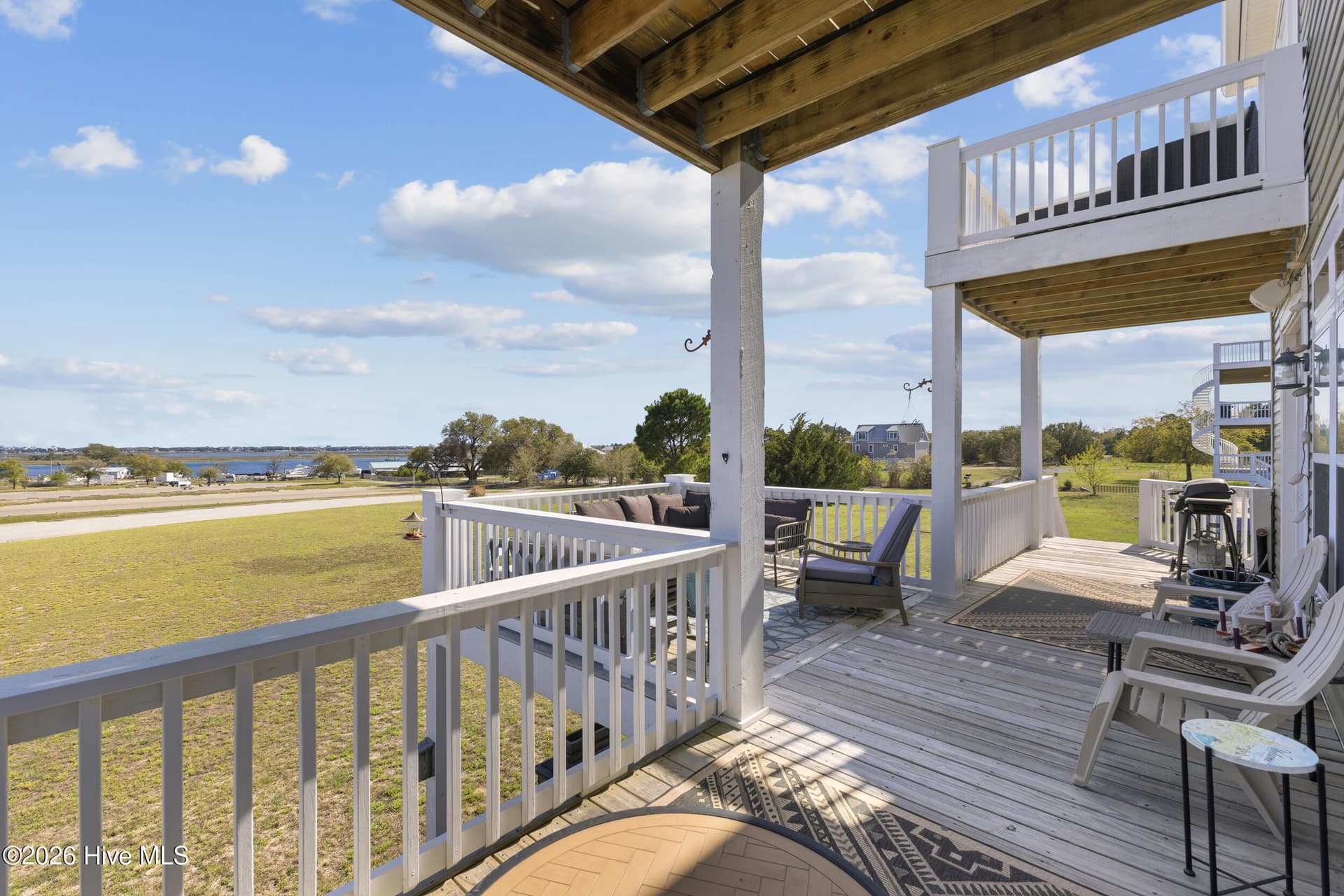 Single Family Residence at 345 Twin Oaks Drive, Hampstead, NC 28443, photo 34 of 50