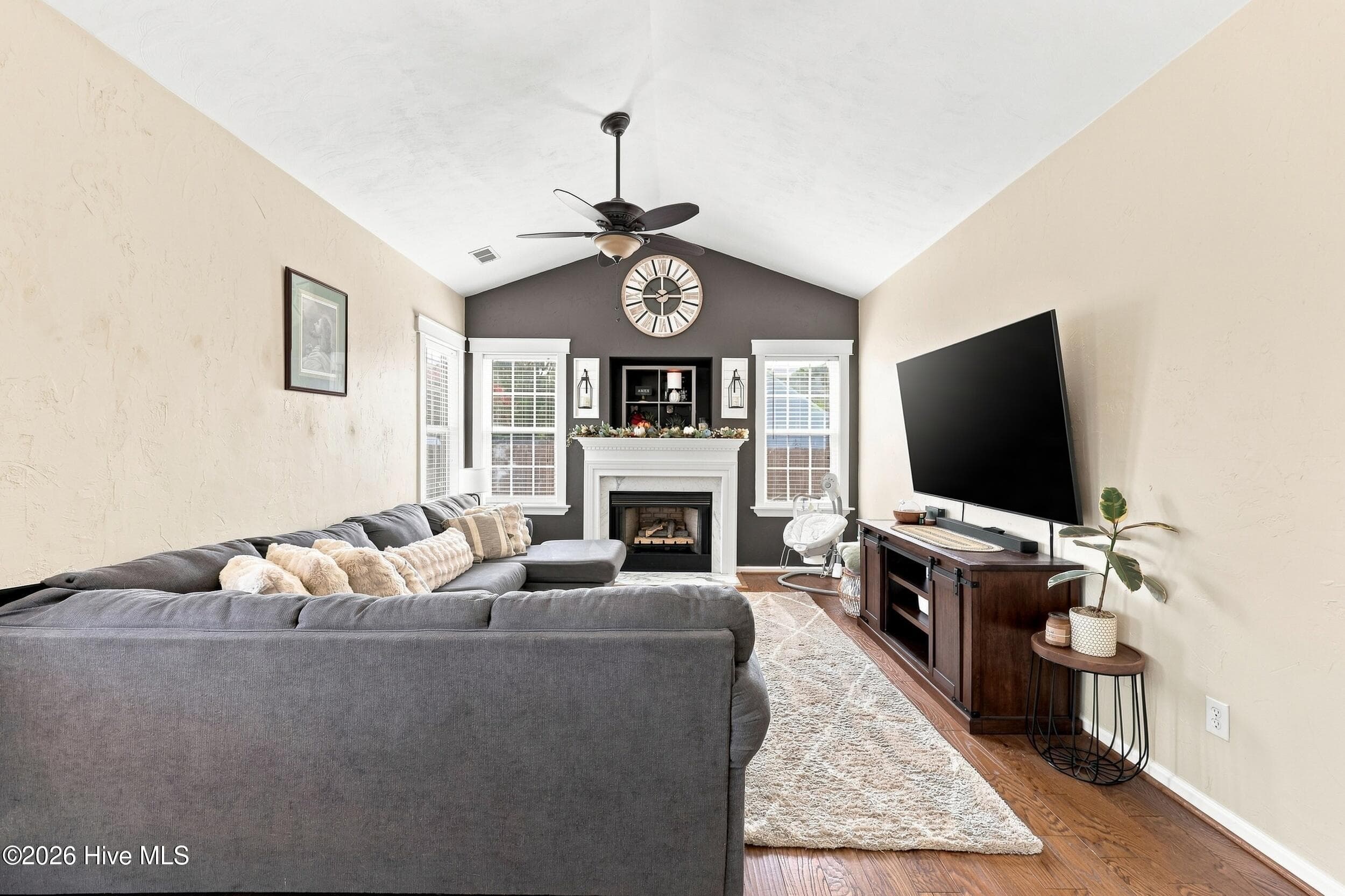 Single Family Residence at 122 Mack Jones Road, Moyock, NC 27958, photo 6 of 38