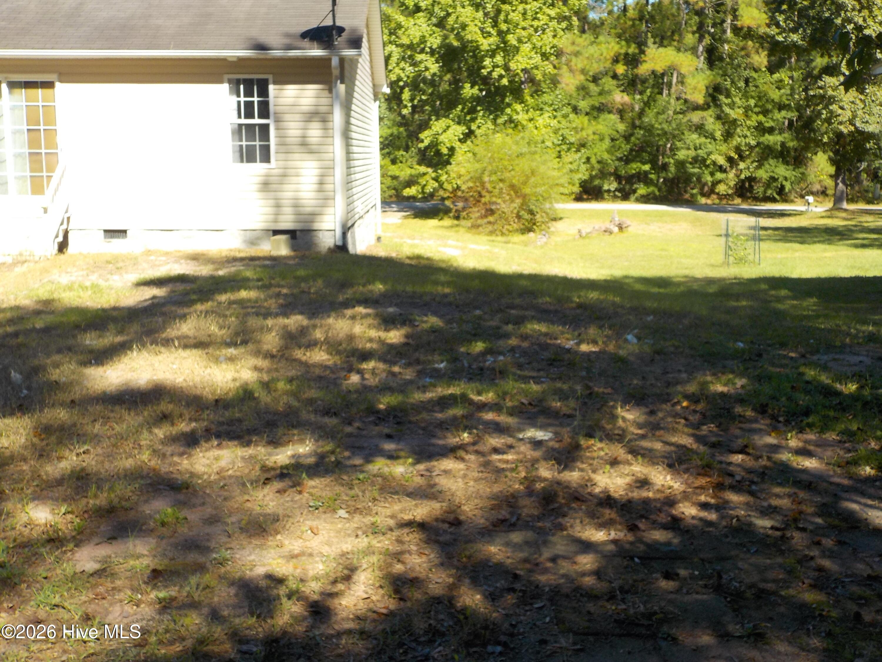 Single Family Residence at 285 Walnut Road, Southport, NC 28461, photo 5 of 12