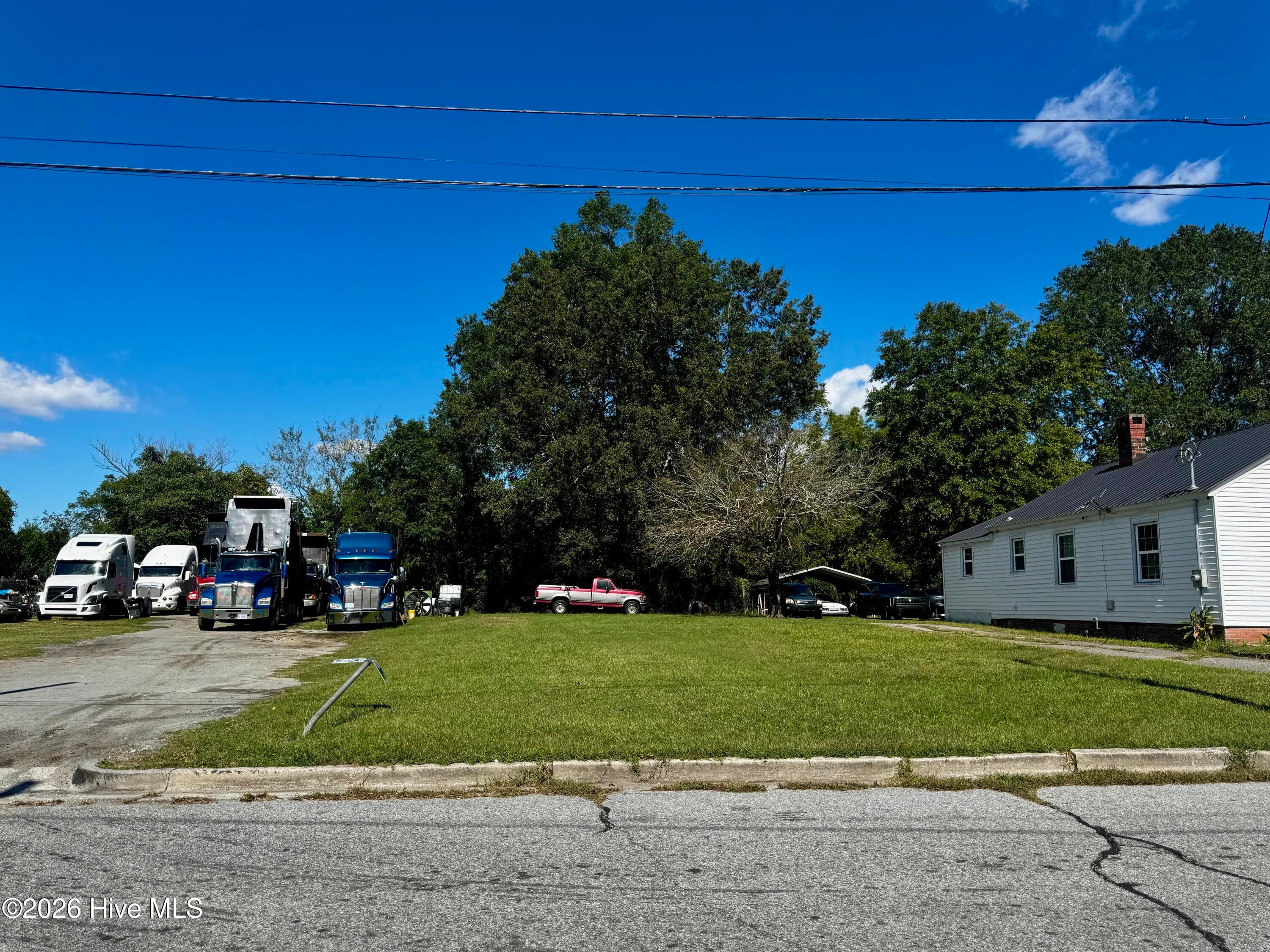 Residential Lot at 620 E Lenoir Avenue, Kinston, NC 28501, photo 4 of 4