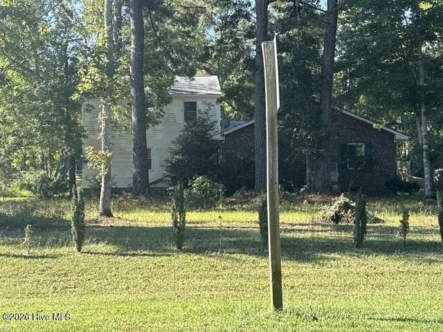 Single Family Residence at 620 Windward Drive, Oriental, NC 28571, photo 6 of 12