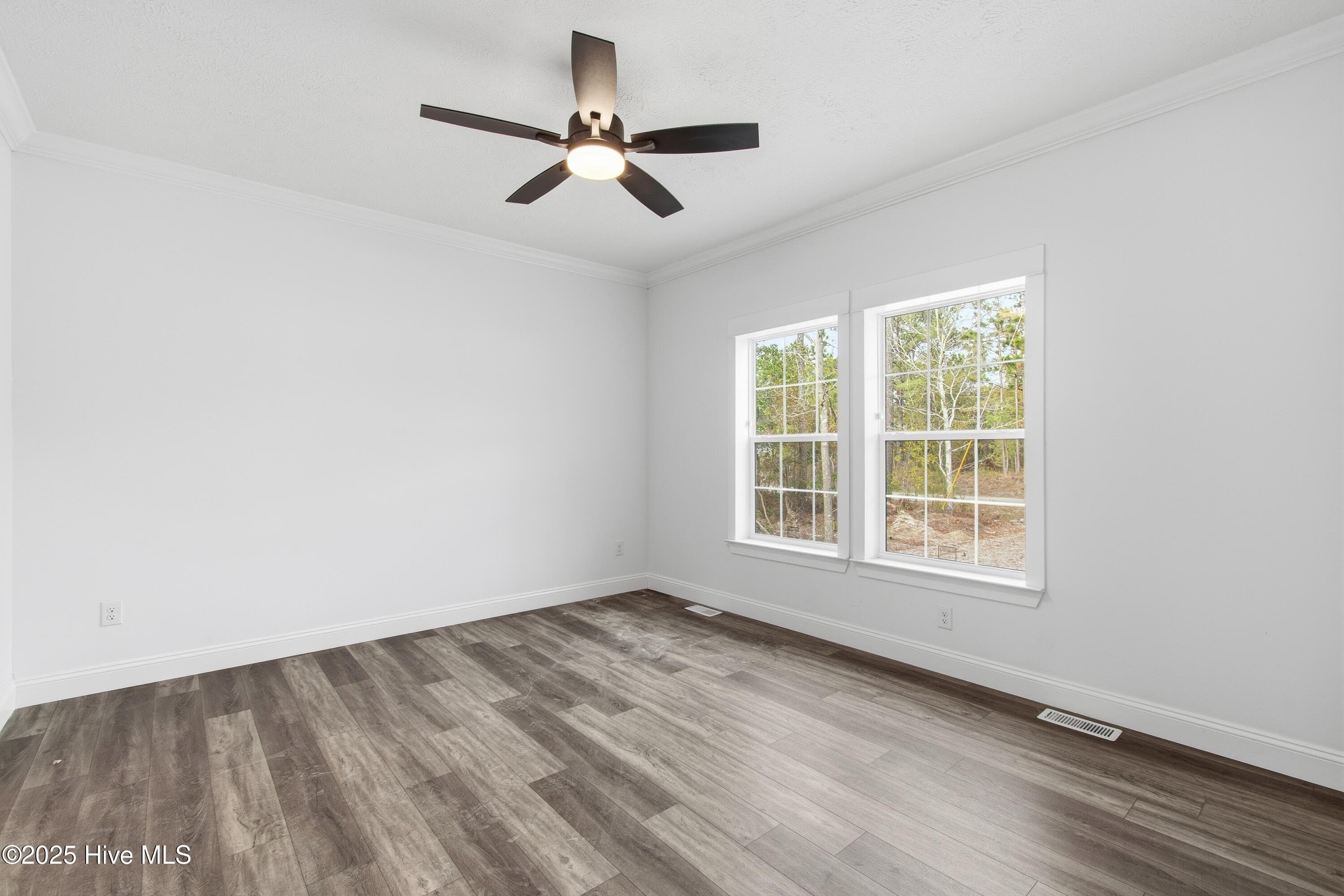 Single Family Residence at 9163 Southern Boulevard SE, Winnabow, NC 28479, photo 17 of 28
