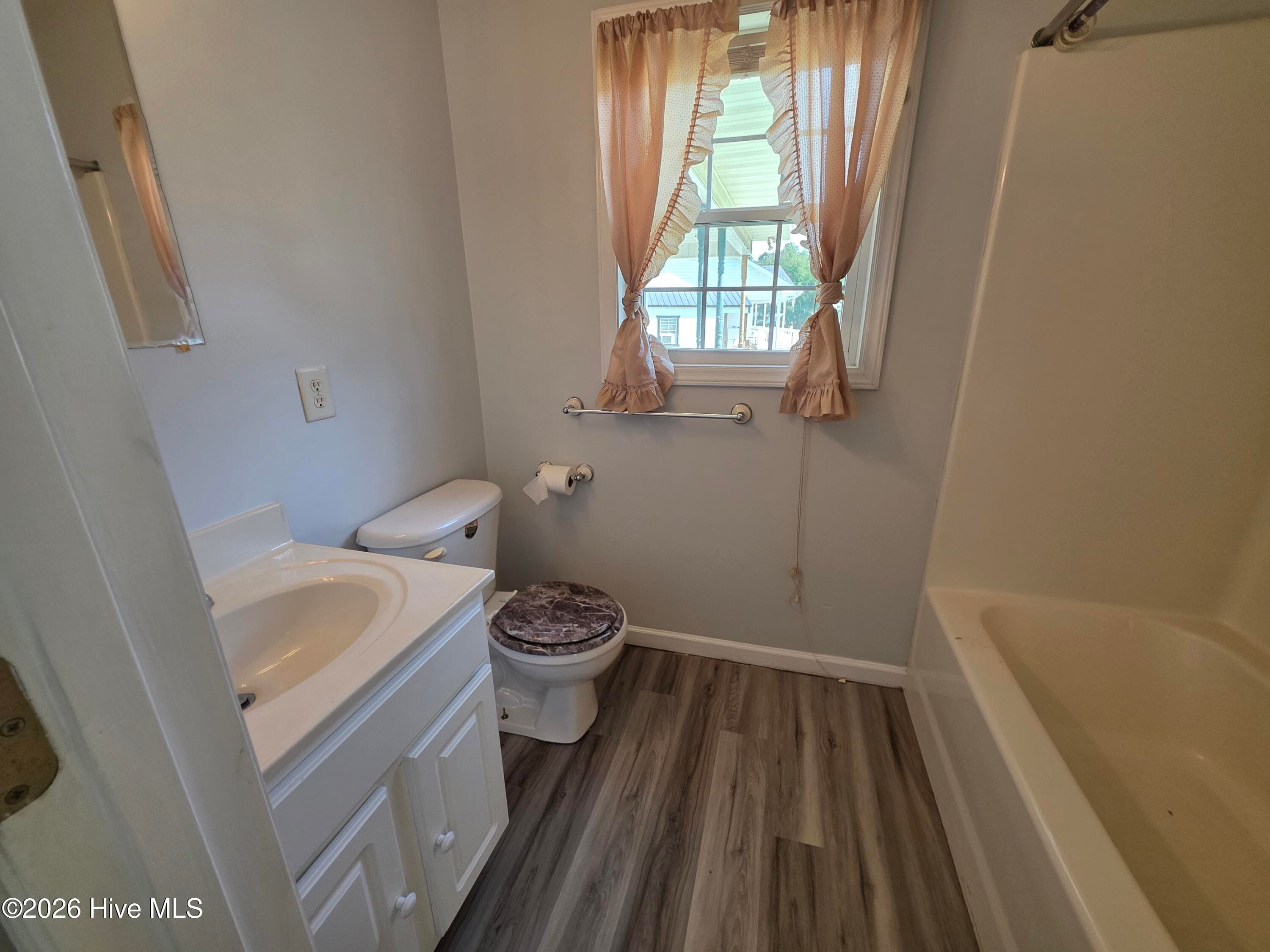 Single Family Residence at 303 Olive Branch Boulevard, Grifton, NC 28530, photo 14 of 30