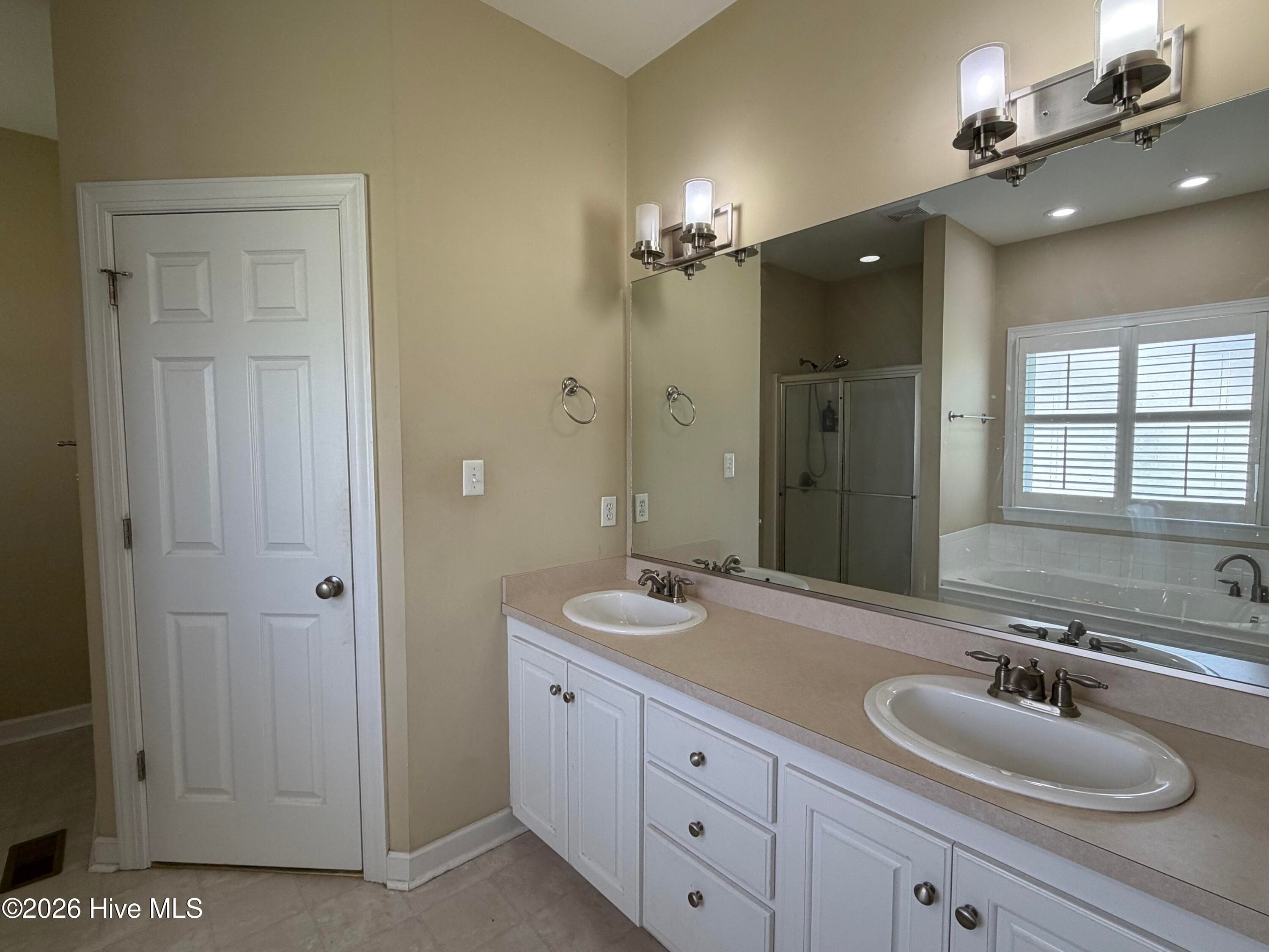 Single Family Residence at 205 Aarons Place, Goldsboro, NC 27530, photo 2 of 2
