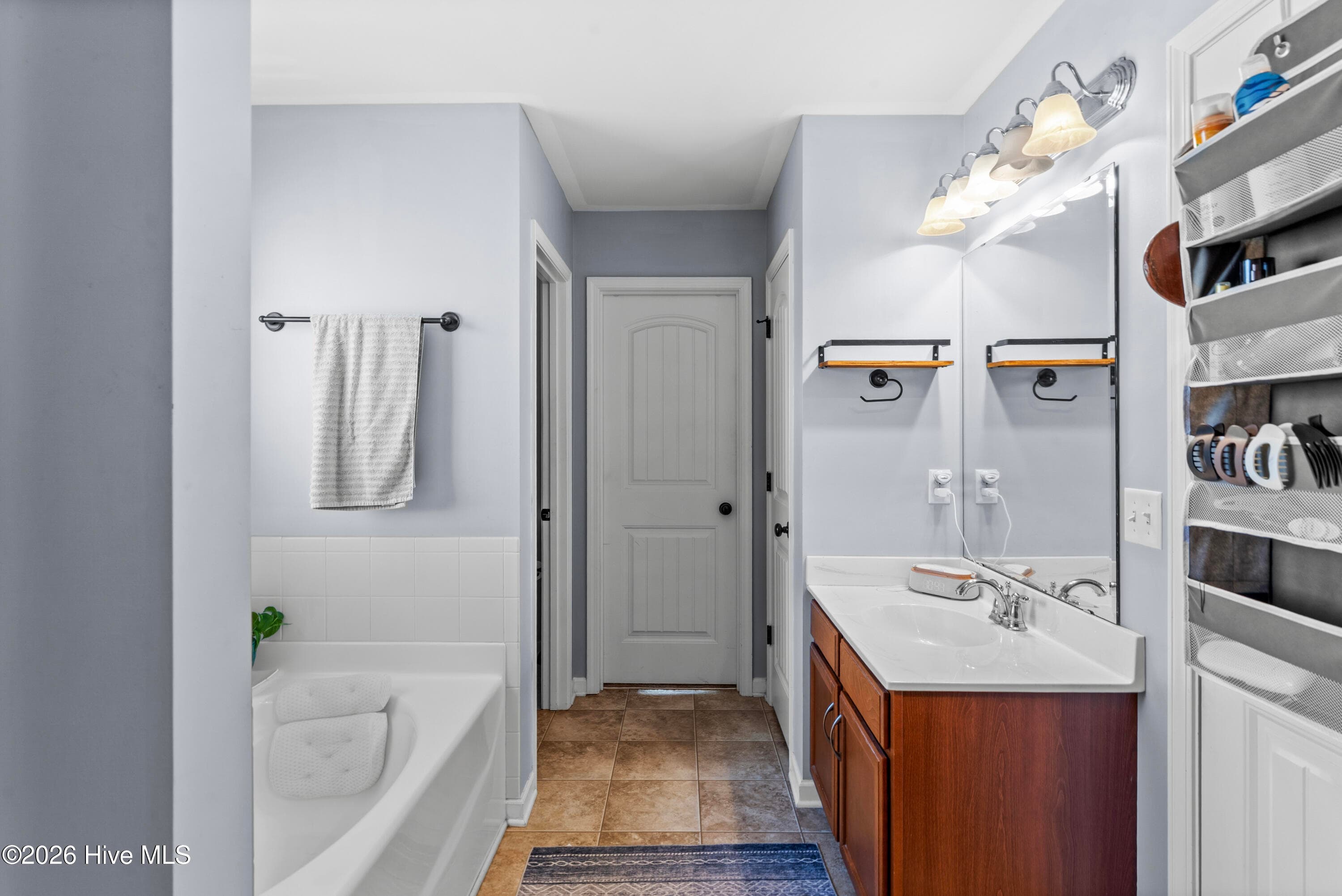 Single Family Residence at 1202 Whispering Doe Drive, Wilmington, NC 28409, Wilmington, photo 31 of 65