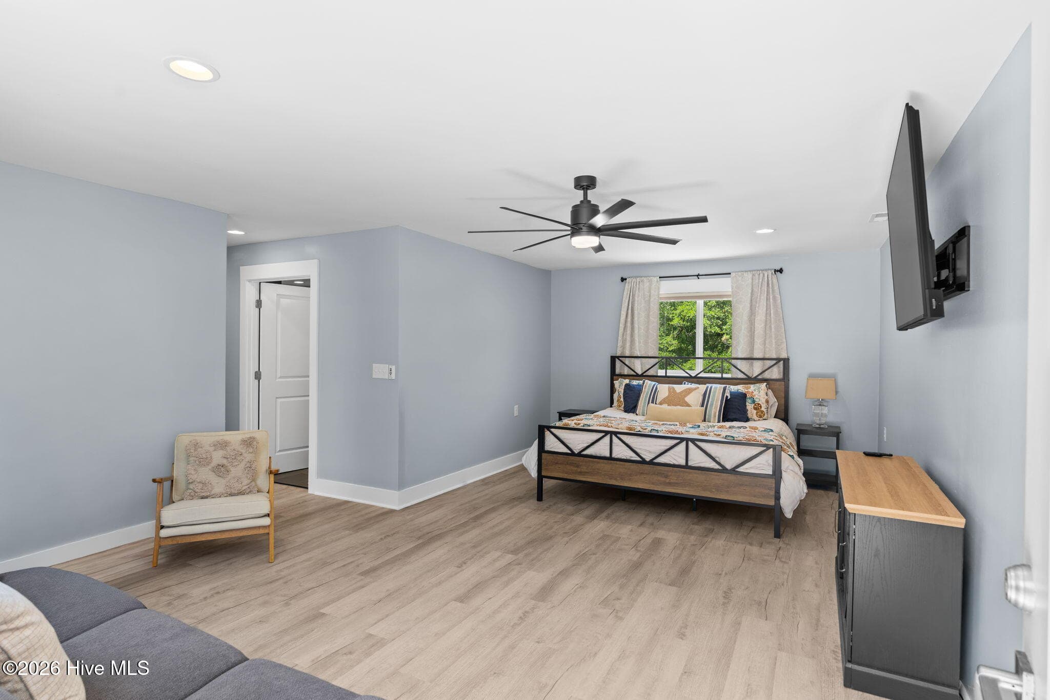 Single Family Residence at 31 Augusta Drive, Oak Island, NC 28465, photo 24 of 80
