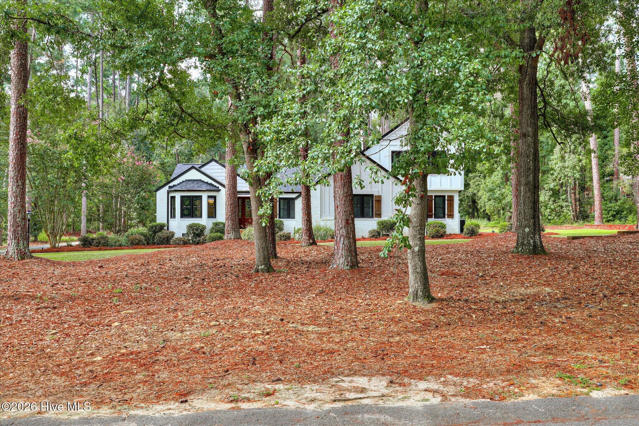 Single Family Residence at 4768 Woodbridge Drive, Evans, GA 30809, photo 4 of 59