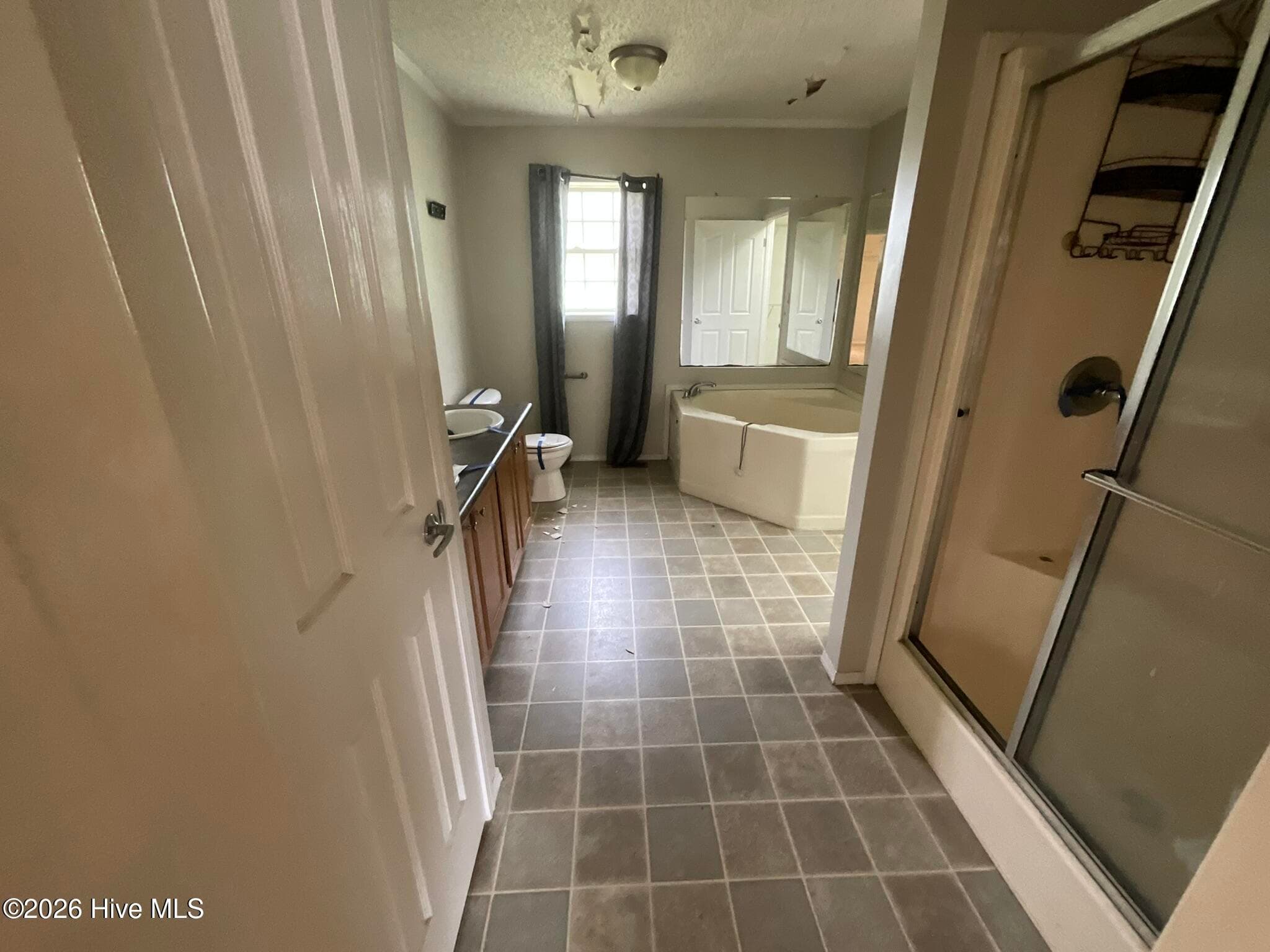 Manufactured Home at 102 Cypress Knee Drive, Richlands, NC 28574, Richlands, photo 10 of 18