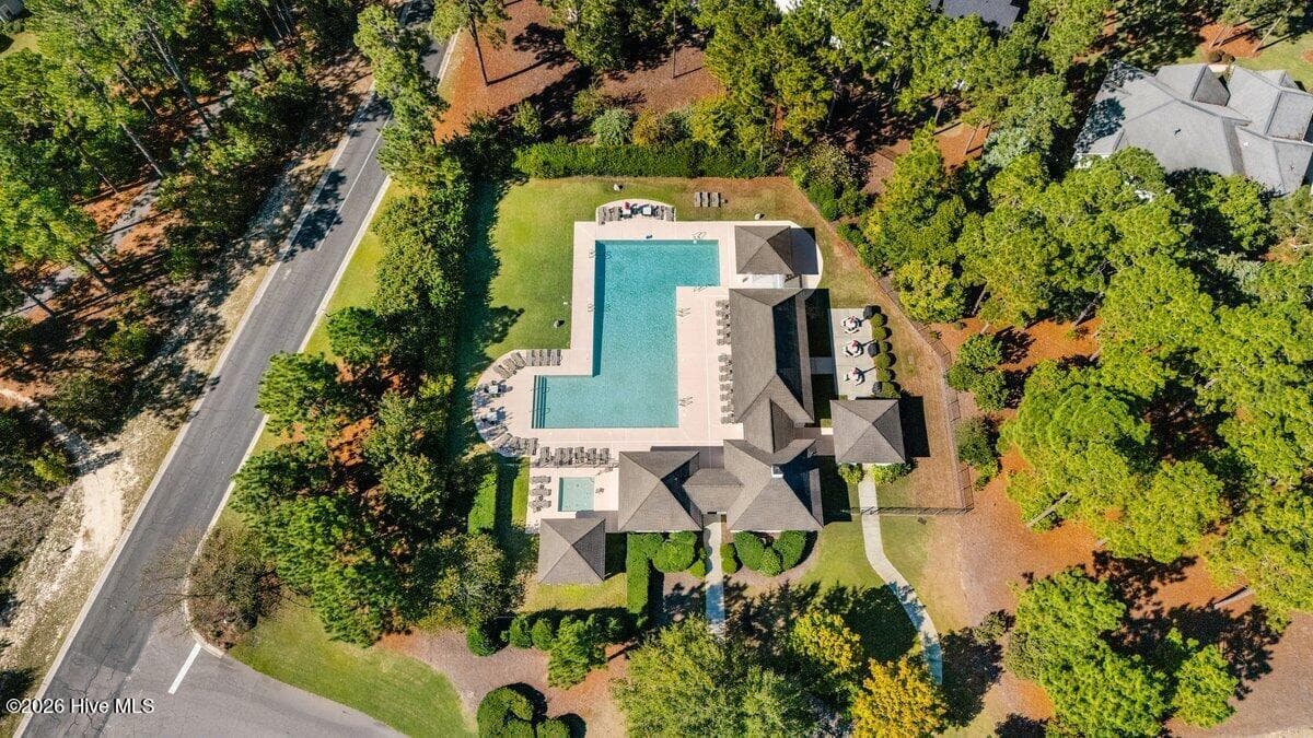 Single Family Residence at 155 Hadley Court, Southern Pines, NC 28387, photo 4 of 4