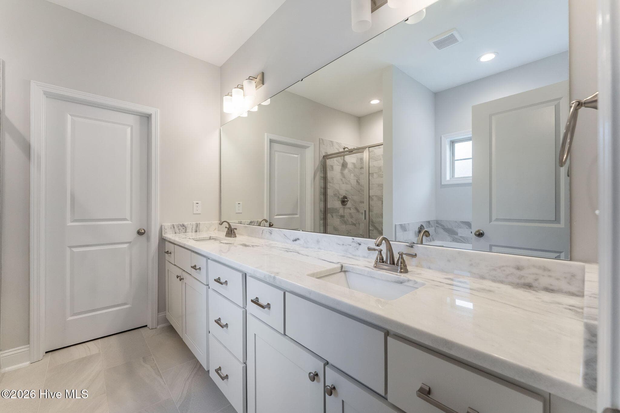 TELLURIDE LOT 06 - "Colston" - 229 Telluride Court, Aberdeen, NC 28315
