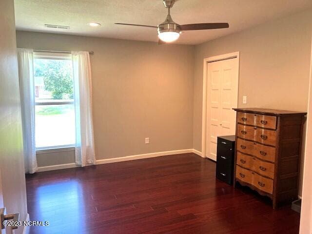 Single Family Residence at 210 N First Avenue, New Bern, NC 28560, photo 14 of 31
