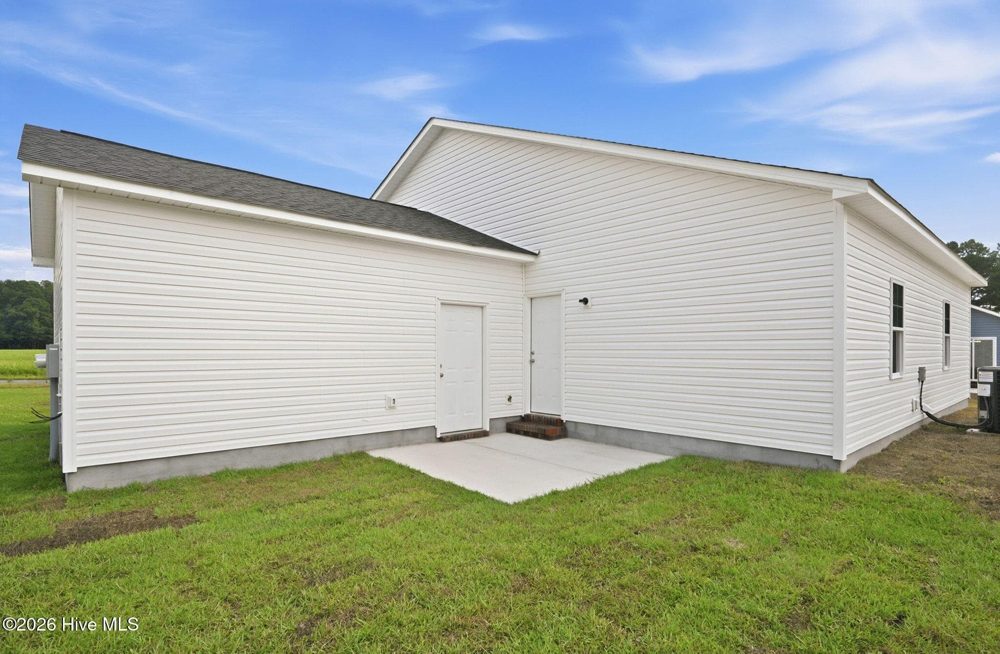 Single Family Residence at 591 Batchelor Road, Richlands, NC 28574, photo 40 of 54