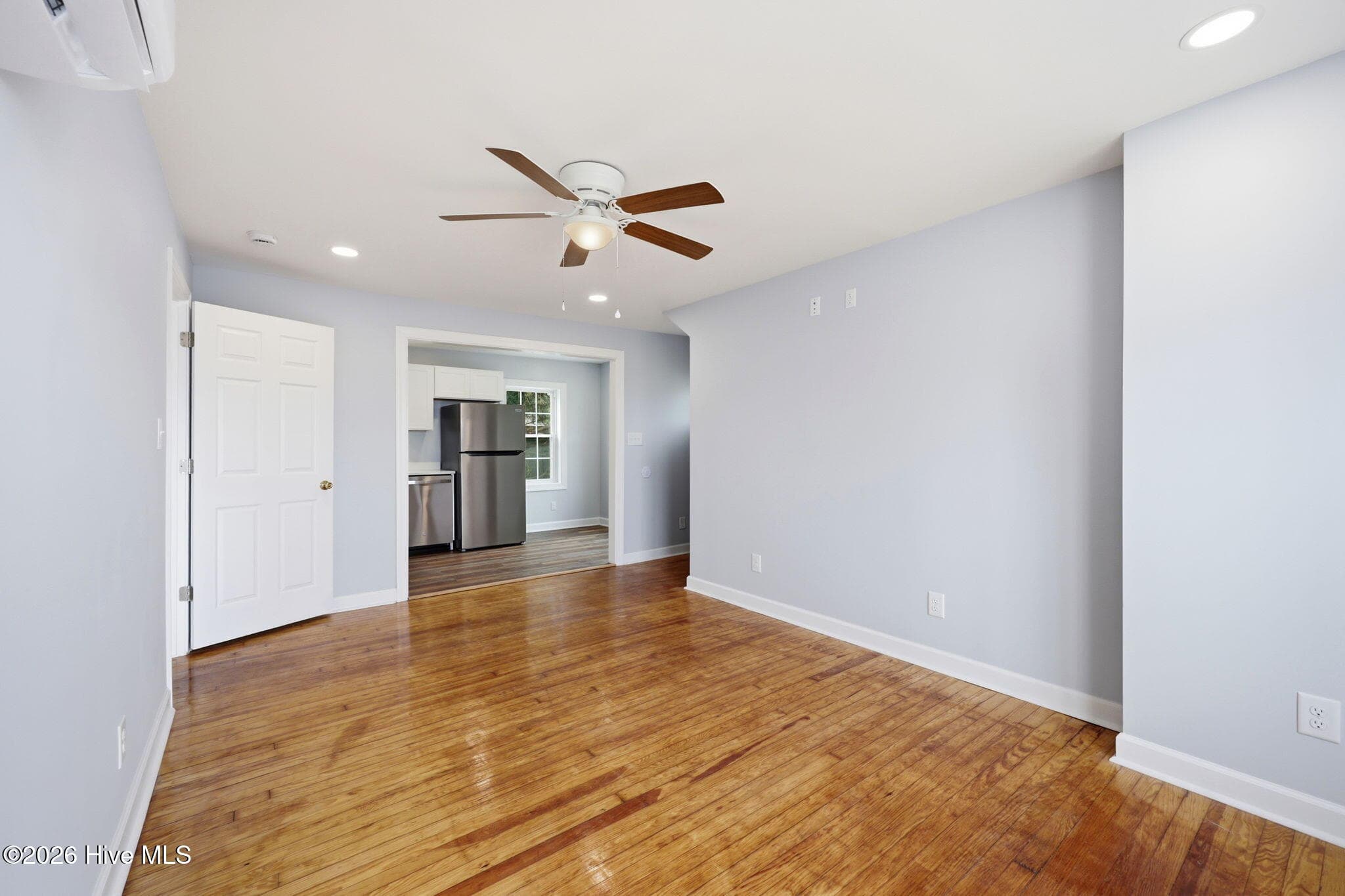 Quadruplex at 1607 Saint Andrew Street, Tarboro, NC 27886, photo 2 of 4