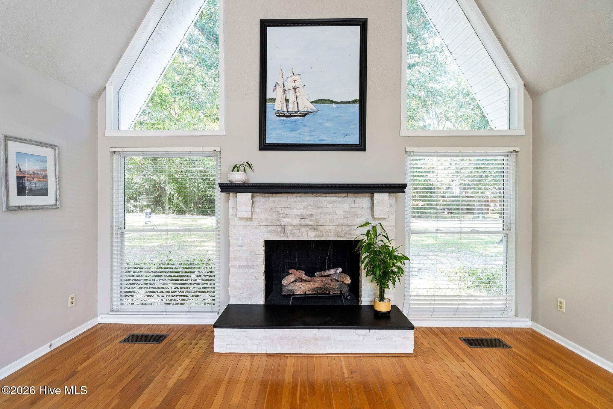 Single Family Residence at 220 Brockway Road, Wilmington, NC 28411, photo 16 of 97