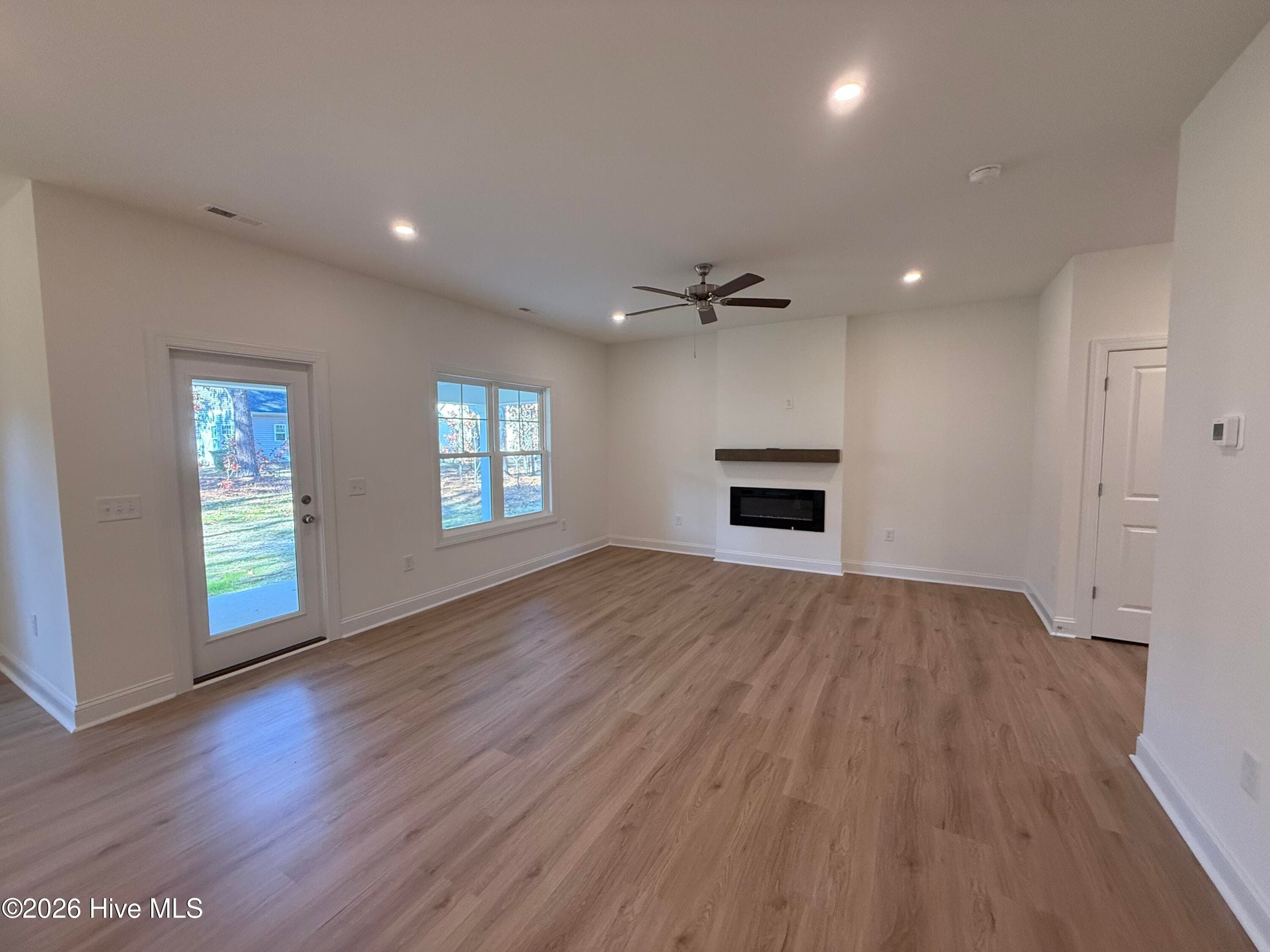 724 Blue Bird Drive, Vass, NC 28394