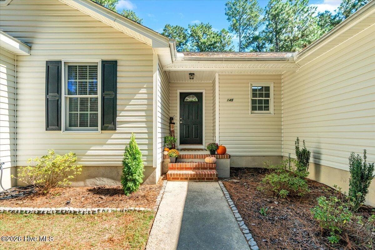Single Family Residence at 145 Laurel Oak Lane, Pinebluff, NC 28373, Pinebluff, photo 2 of 38