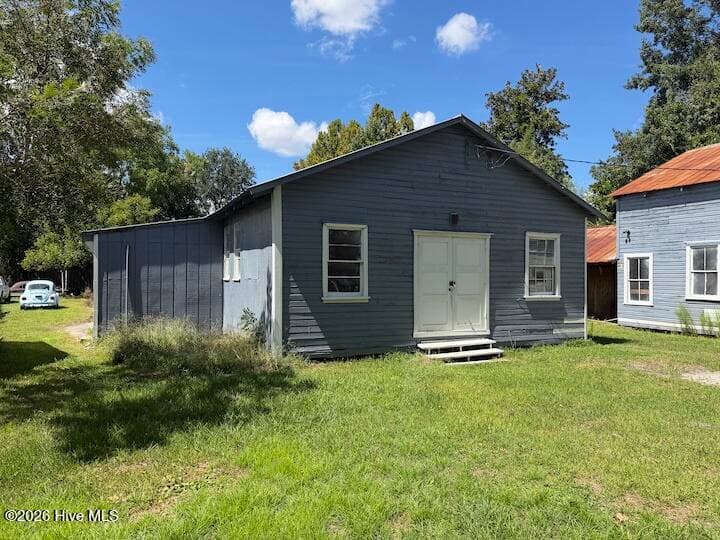 Commercial Sale at 102 Ritter Drive, Castle Hayne, NC 28429, photo 14 of 15