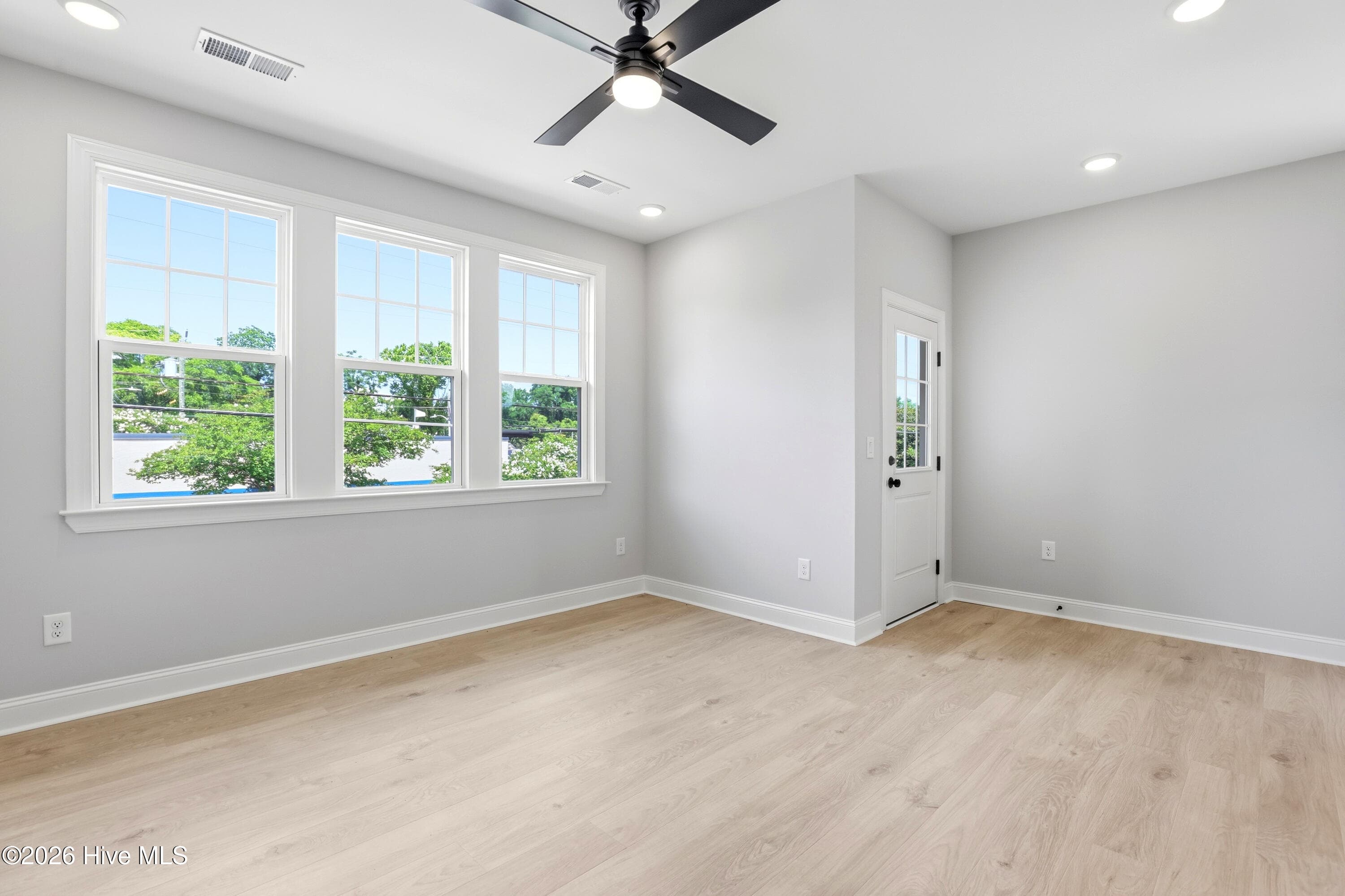 Townhouse at 510 Mcrae Street 103, Wilmington, NC 28401, photo 33 of 83