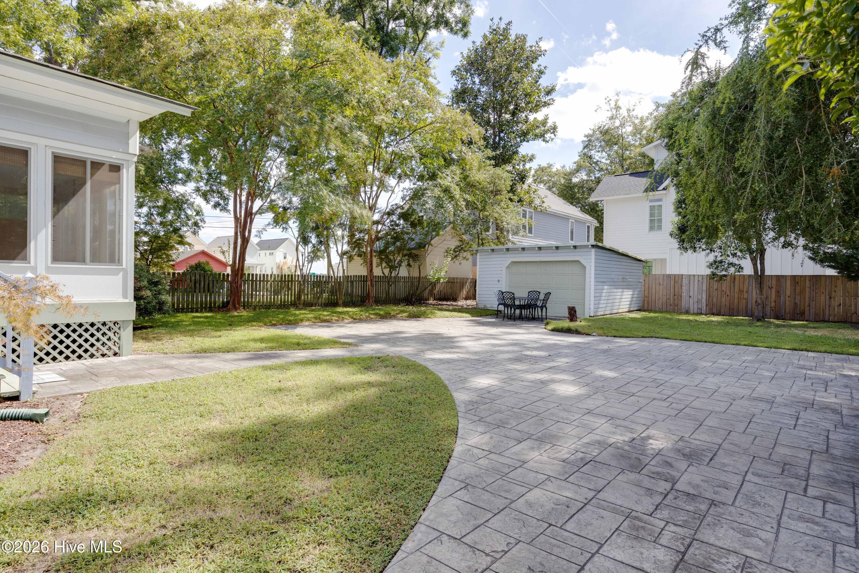 Single Family Residence at 427 E Main Street, Washington, NC 27889, photo 16 of 59