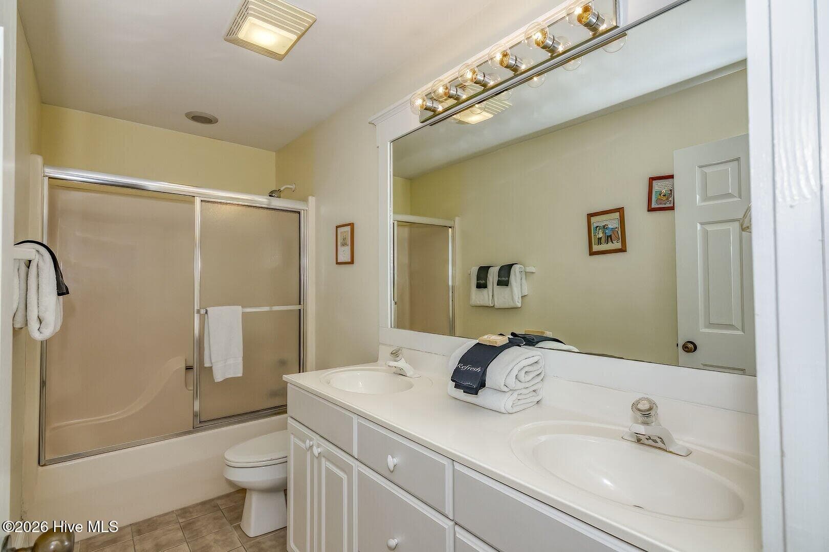 Townhouse at 905 Bramble Reach # B, Bald Head Island, NC 28461, photo 7 of 37