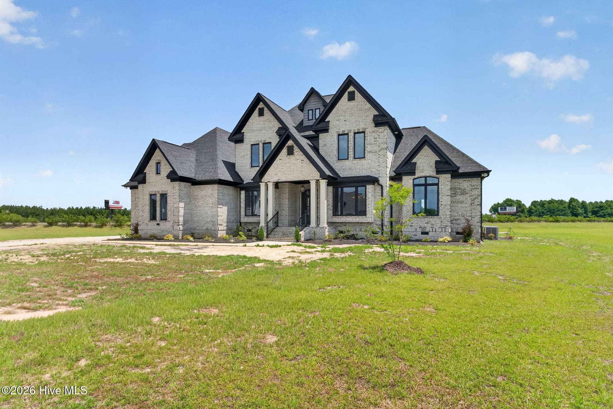 Single Family Residence at 102 Stonewood Place, Goldsboro, NC 27530, Goldsboro, photo 6 of 90