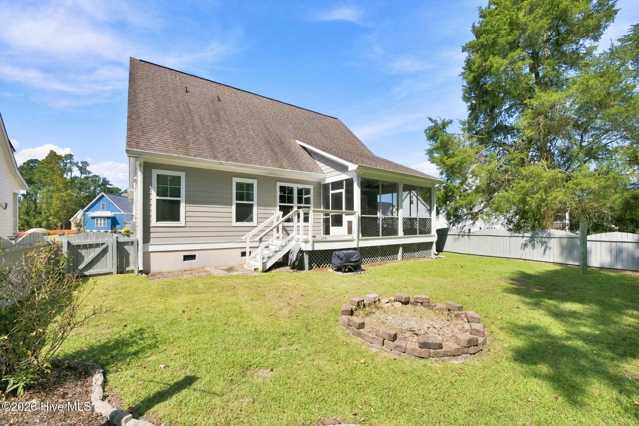 Single Family Residence at 212 Shoreview Drive, New Bern, NC 28562, photo 32 of 49