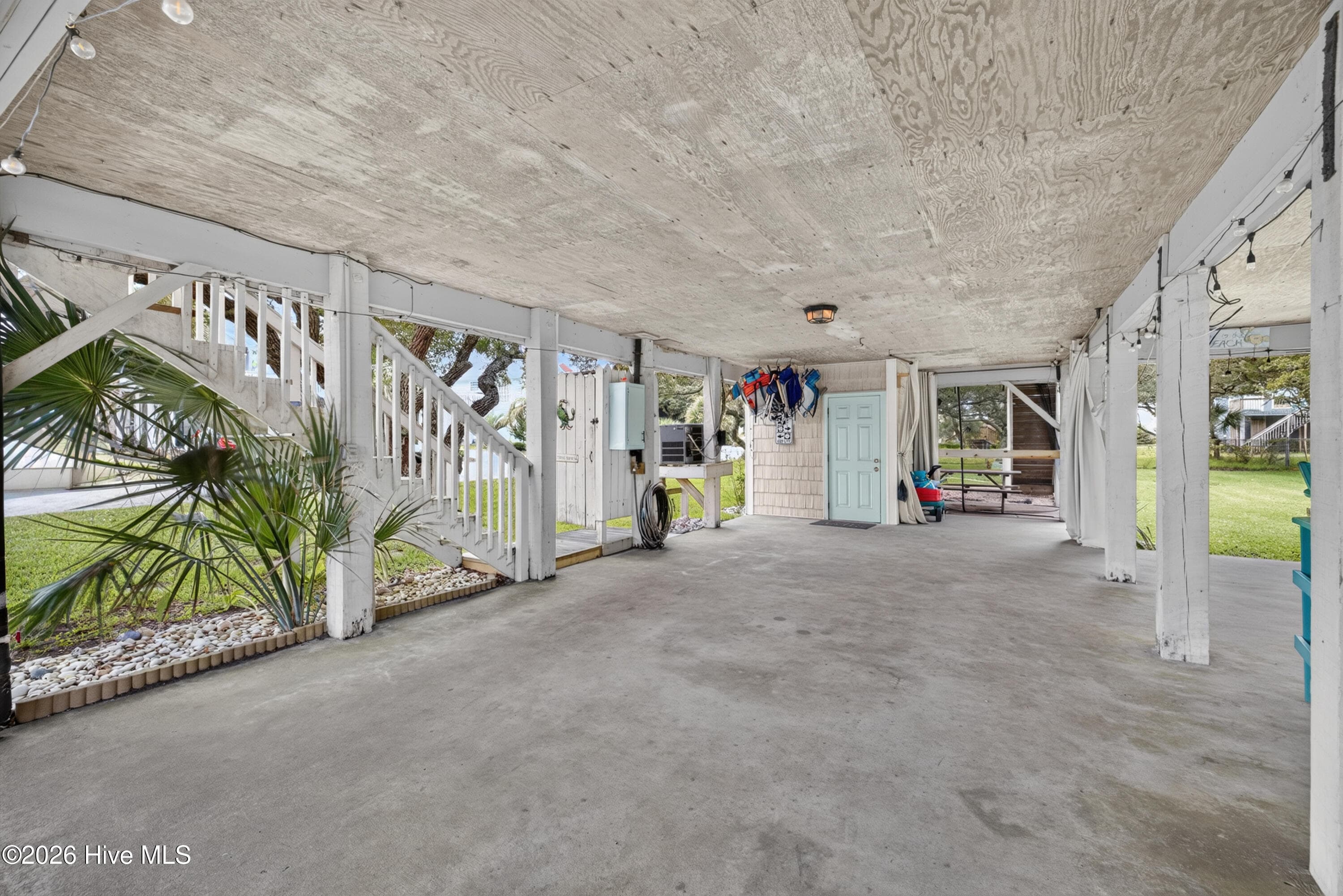 Look at all the parking! - 301 Bay Circle, North Topsail Beach, NC 28460