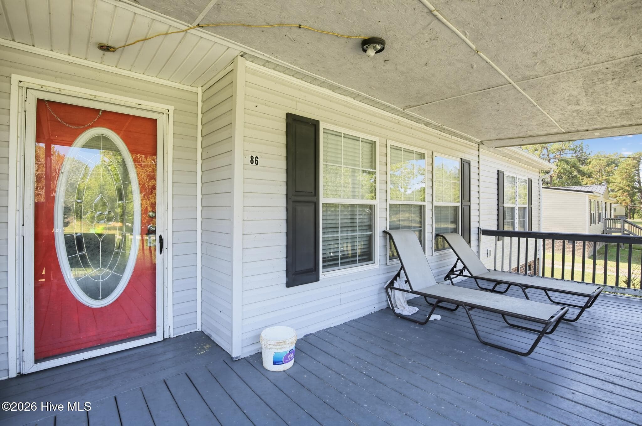 Manufactured Home at 86 Cavalier Lane, Littleton, NC 27850, photo 2 of 25