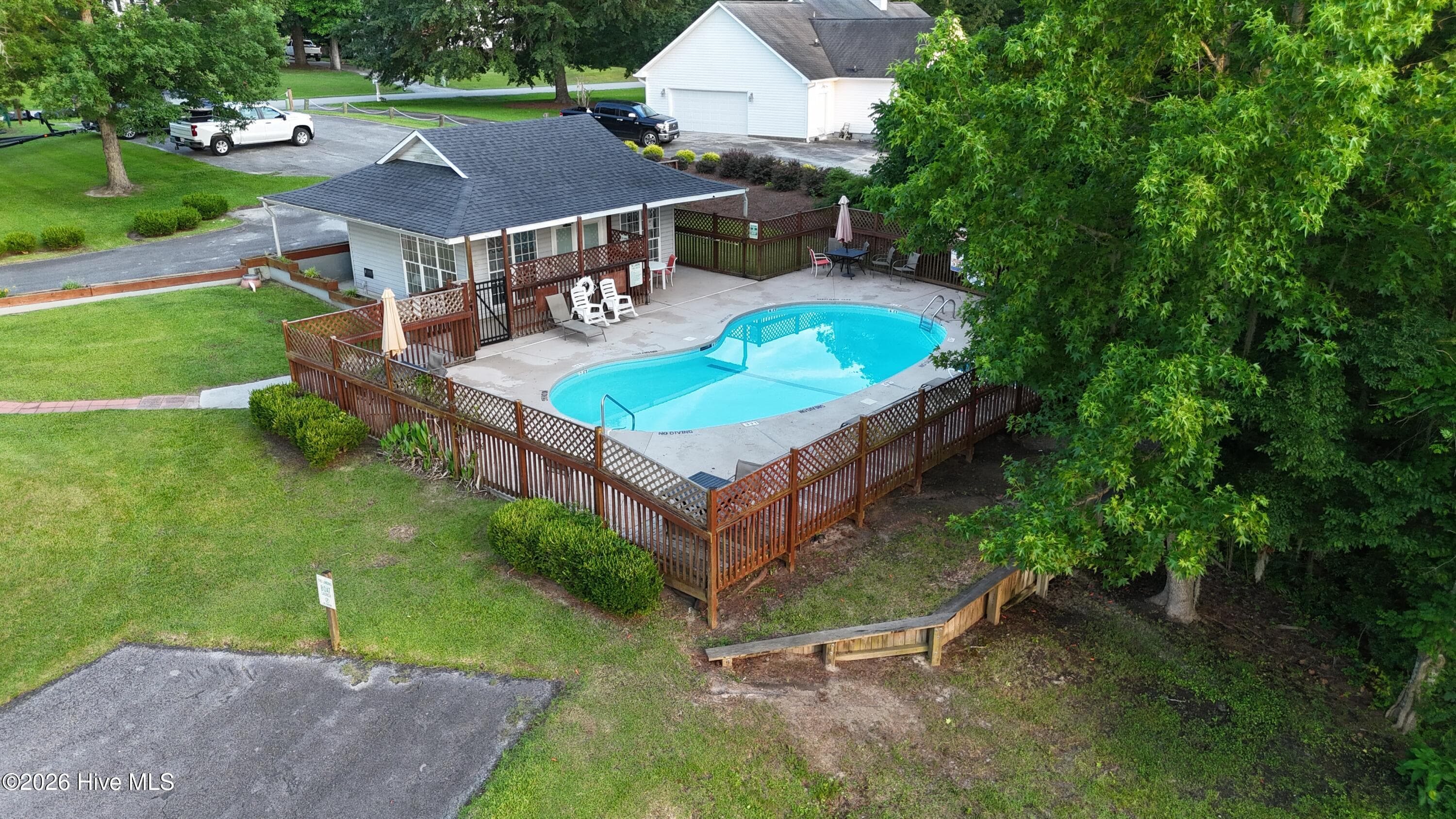 Single Family Residence at 125 Dockside Drive, Jacksonville, NC 28546, photo 43 of 47