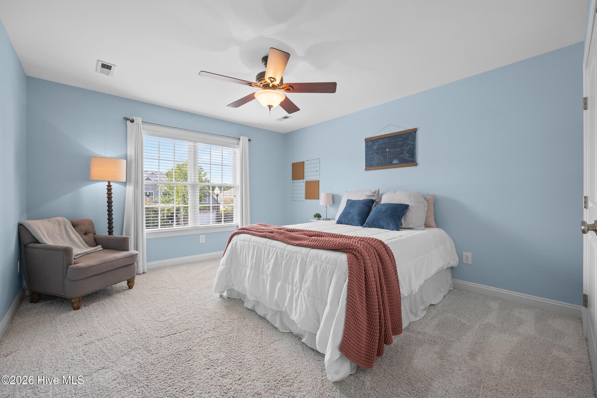 Single Family Residence at 7061 Forest Bend Lane, Wilmington, NC 28411, photo 34 of 67