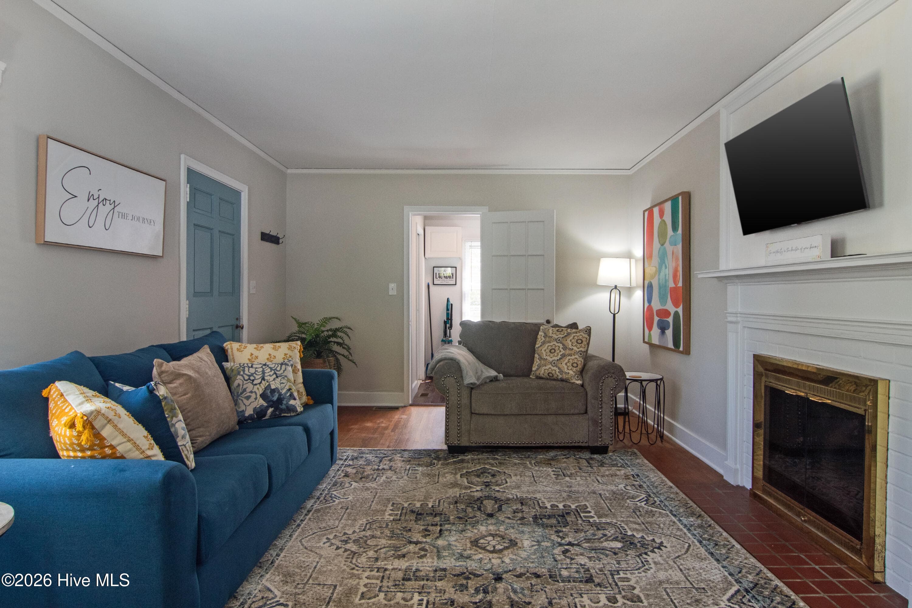Single Family Residence at 3116 Camden Circle, Wilmington, NC 28403, photo 7 of 39