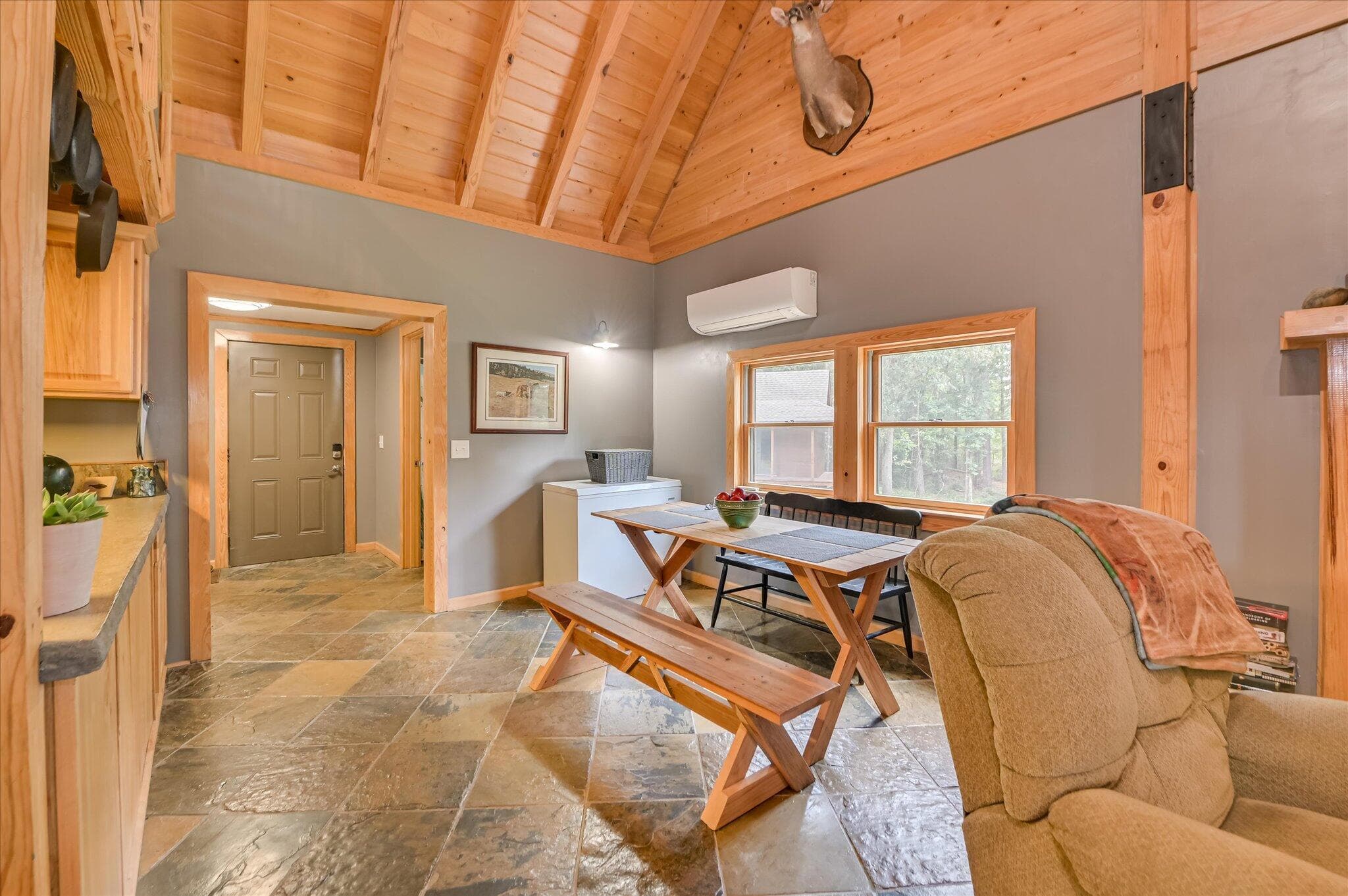 Single Family Residence at 196 Brodie Hall Road, Wagener, SC 29164, photo 12 of 42
