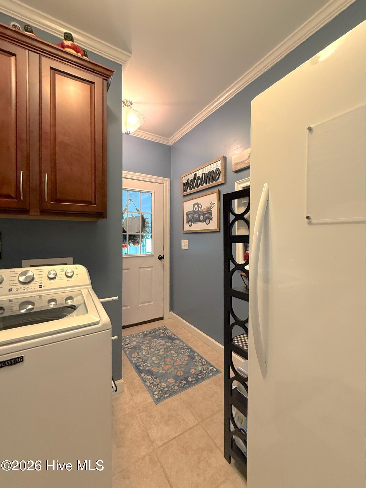 Single Family Residence at 349 Barwick Drive, Washington, NC 27889, photo 4 of 5