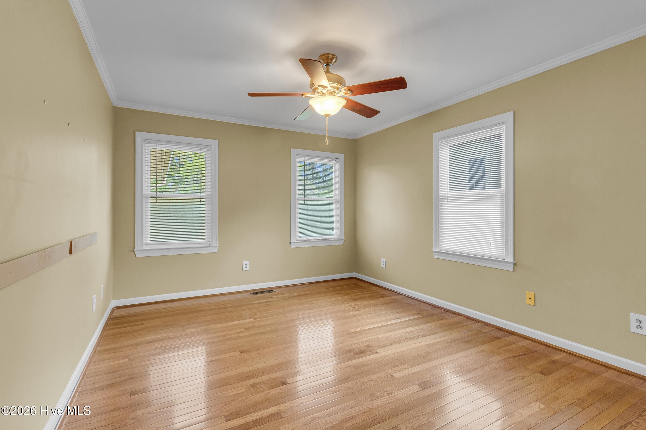 Single Family Residence at 2514 Hickory Street, New Bern, NC 28562, photo 17 of 33