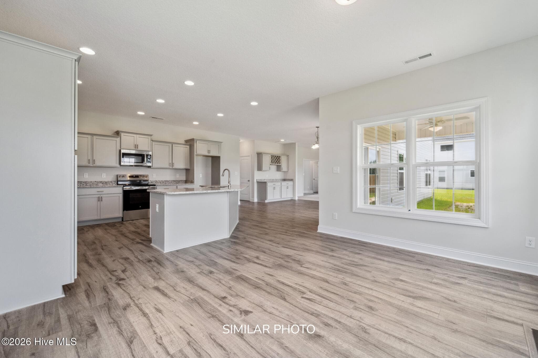 Single Family Residence at 703 Atlantic Coast Lane, Jacksonville, NC 28546, photo 20 of 37