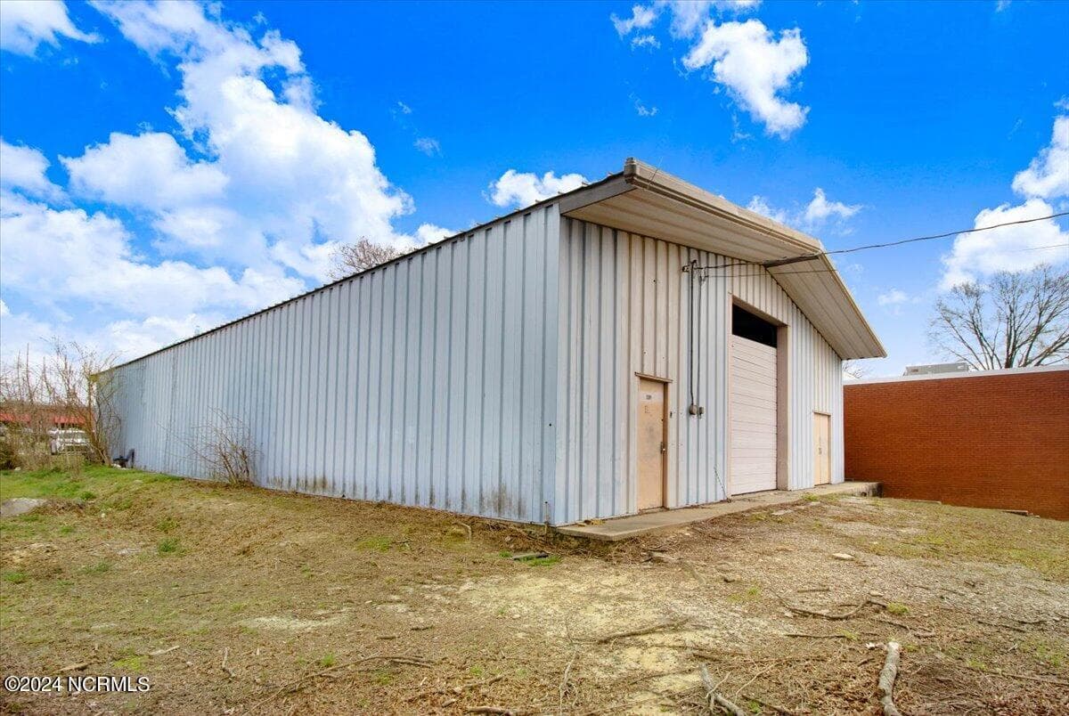 111 Hines Street W, Wilson, NC 27893