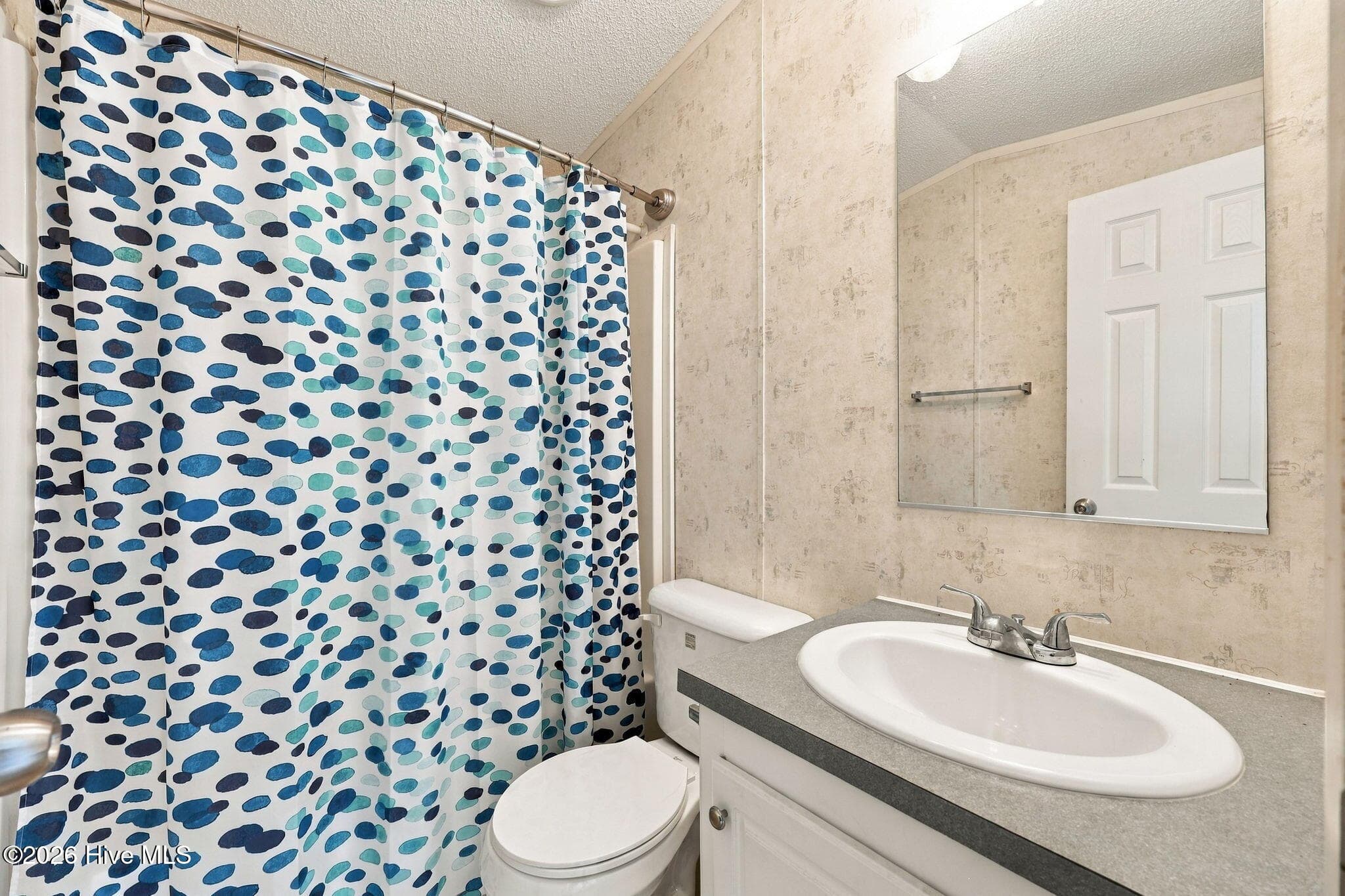 Manufactured Home at 1530 Salter Path Road 15, Indian Beach, NC 28512, photo 24 of 33