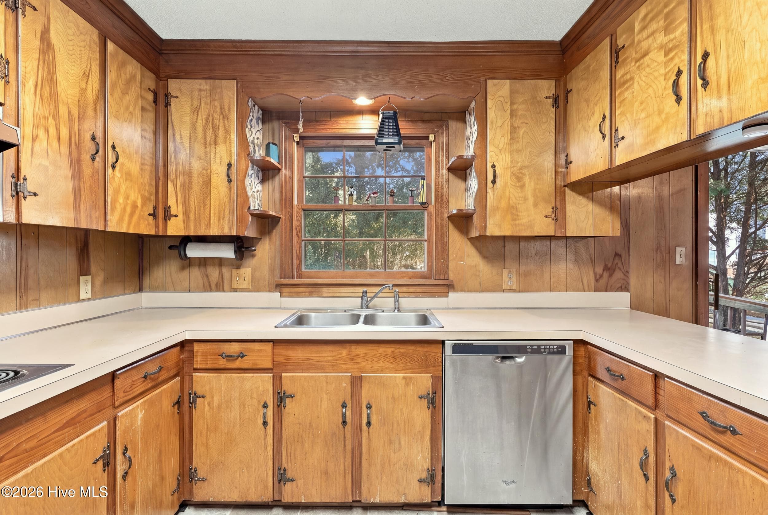 Single Family Residence at 106 Weaver Drive, Williamston, NC 27892, Williamston, photo 15 of 29